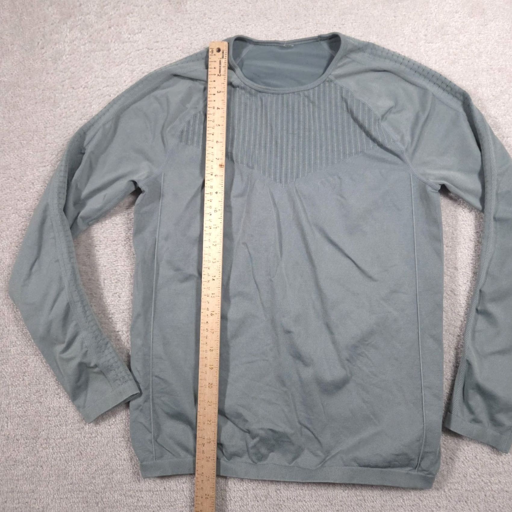 Fabletics Fabletics Shirt Womens Large Green Long Sleeve Raglan Athletic Performance Top Size L / US 10 / IT 46 - 6 Thumbnail