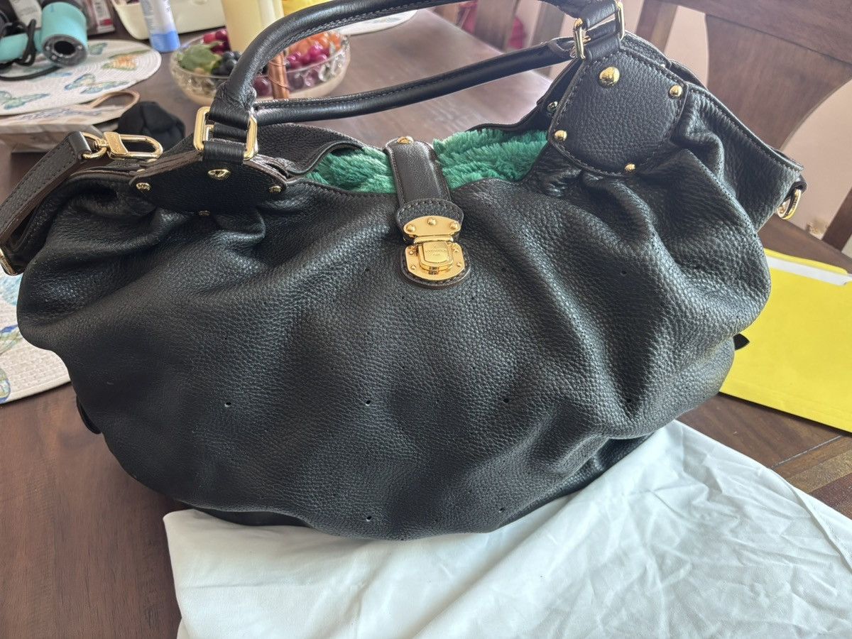 Louis Vuitton Mahina Noir Louis Vuitton Bag Size ONE SIZE - 9 Thumbnail