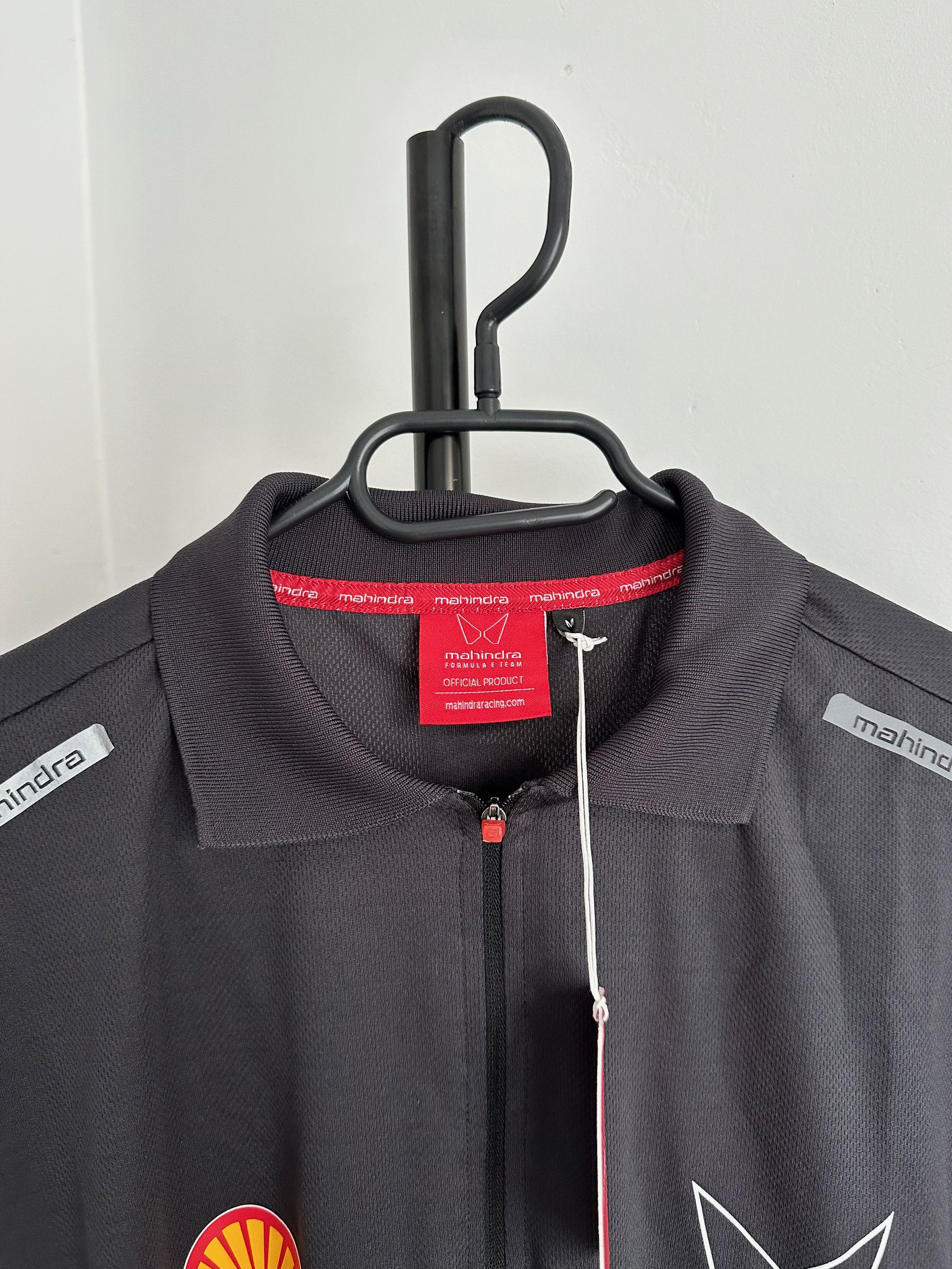 Formula 1 Mahindra Racing 1/4 zip polo shirt jersey Size US M / EU 48-50 / 2 - 6 Thumbnail