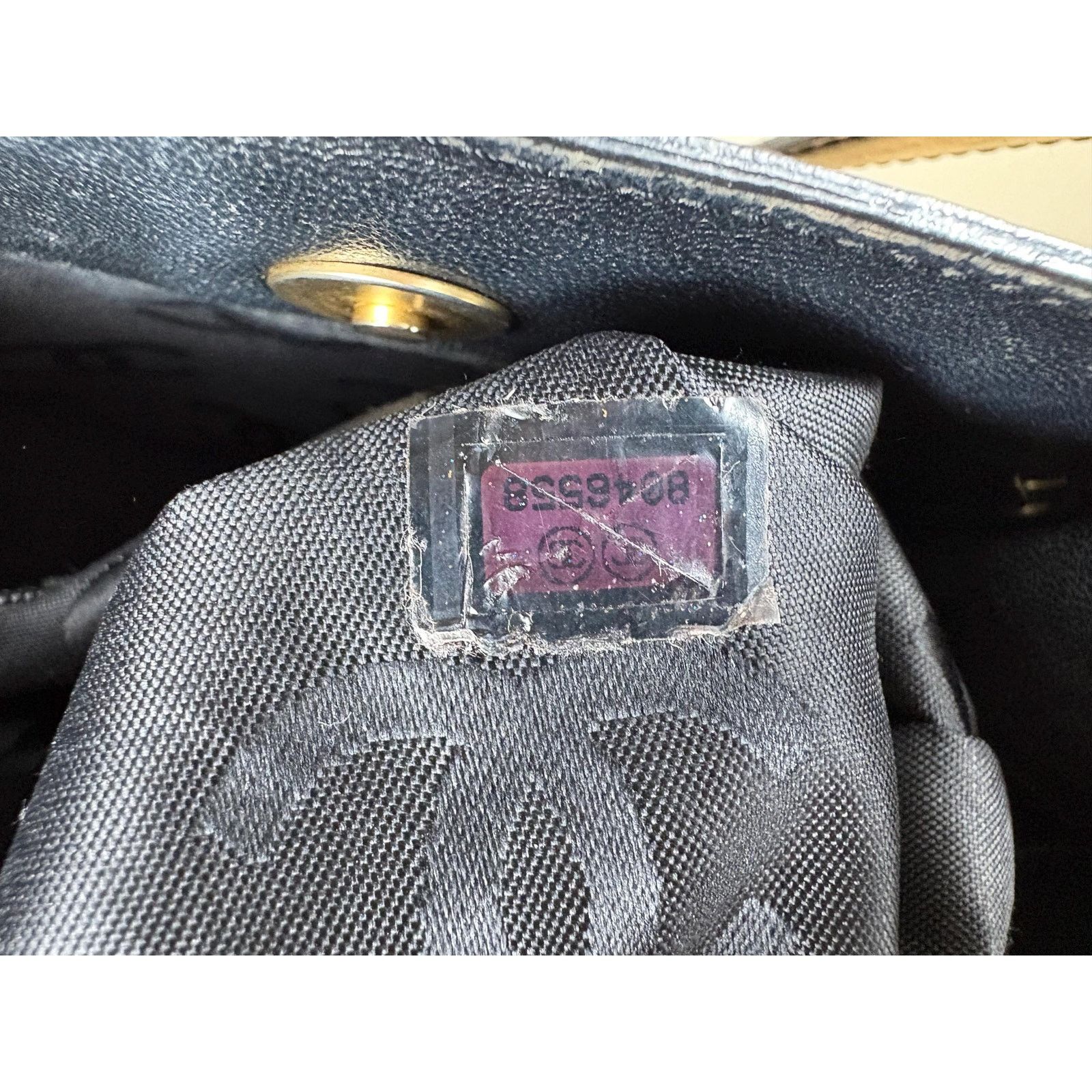 Chanel Authentic Chanel Vintage Patent Leather Camellia Tote Bag Size ONE SIZE - 12 Thumbnail