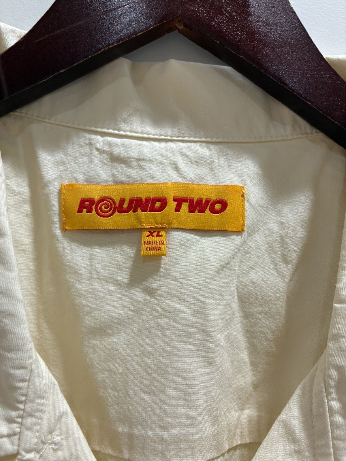 Round Two Round Two Lake Mead Button Up Size US XL / EU 56 / 4 - 3 Thumbnail