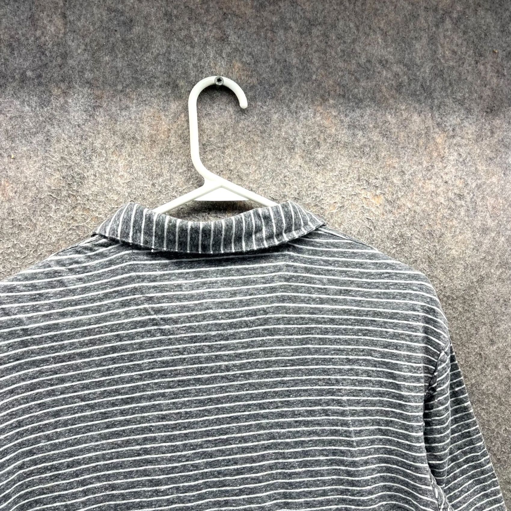 johnnie-O VINTAGE? No. Johnnie-O Hangin' Out Polo Shirt Mens Medium Gray Striped Short Sleeve Cotton Size US M / EU 48-50 / 2 - 5 Thumbnail