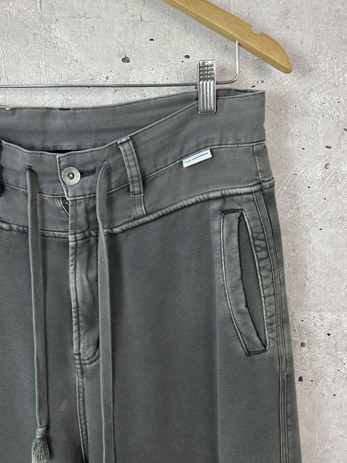 5cm Five cm Washed Grey Denim Belt Relaxed Men’s Sweatpants Size US 32 / EU 48 - 7 Thumbnail