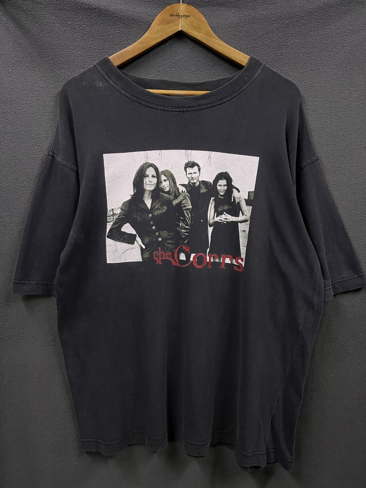 Vintage VINTAGE 90s THE CORRS BAND TSHIRT NICE MAN TAG Size US L / EU 52-54 / 3 - 1 Thumbnail