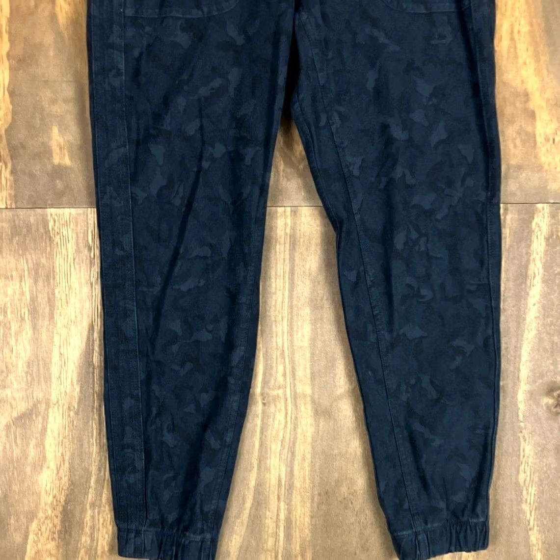 Athleta Athleta Womens Pants Navy Petite Printed Farallon Sweatpant Joggers Stretch 0P Size 26" / US 2 / IT 38 - 3 Thumbnail