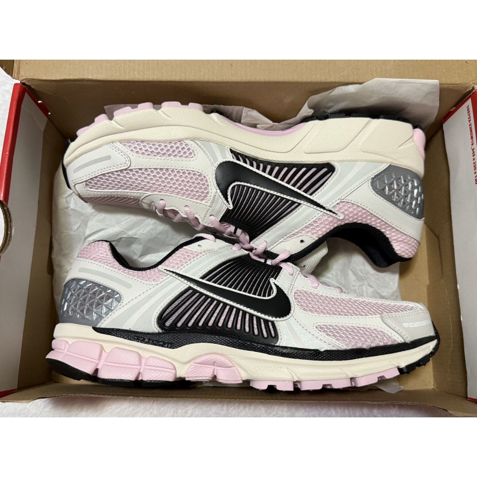 Nike Zoom Vomero 5 Mens Sz Men 11 , 12.5 Women