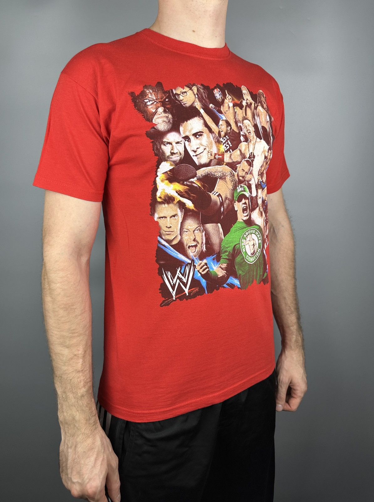 Vintage WWE Raw vs Smackdown Wrestling T Shirt Graphic Tee Size US M / EU 48-50 / 2 - 16 Thumbnail