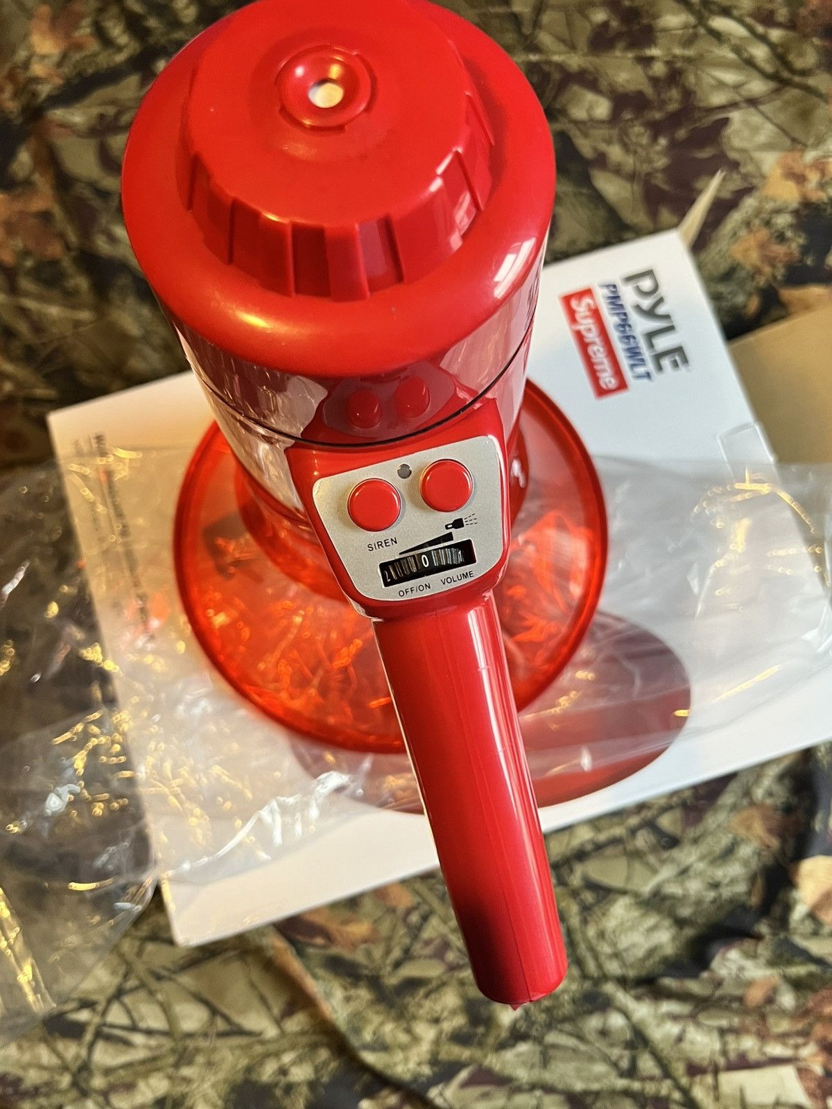 Supreme®/Pyle® Waterproof Megaphone