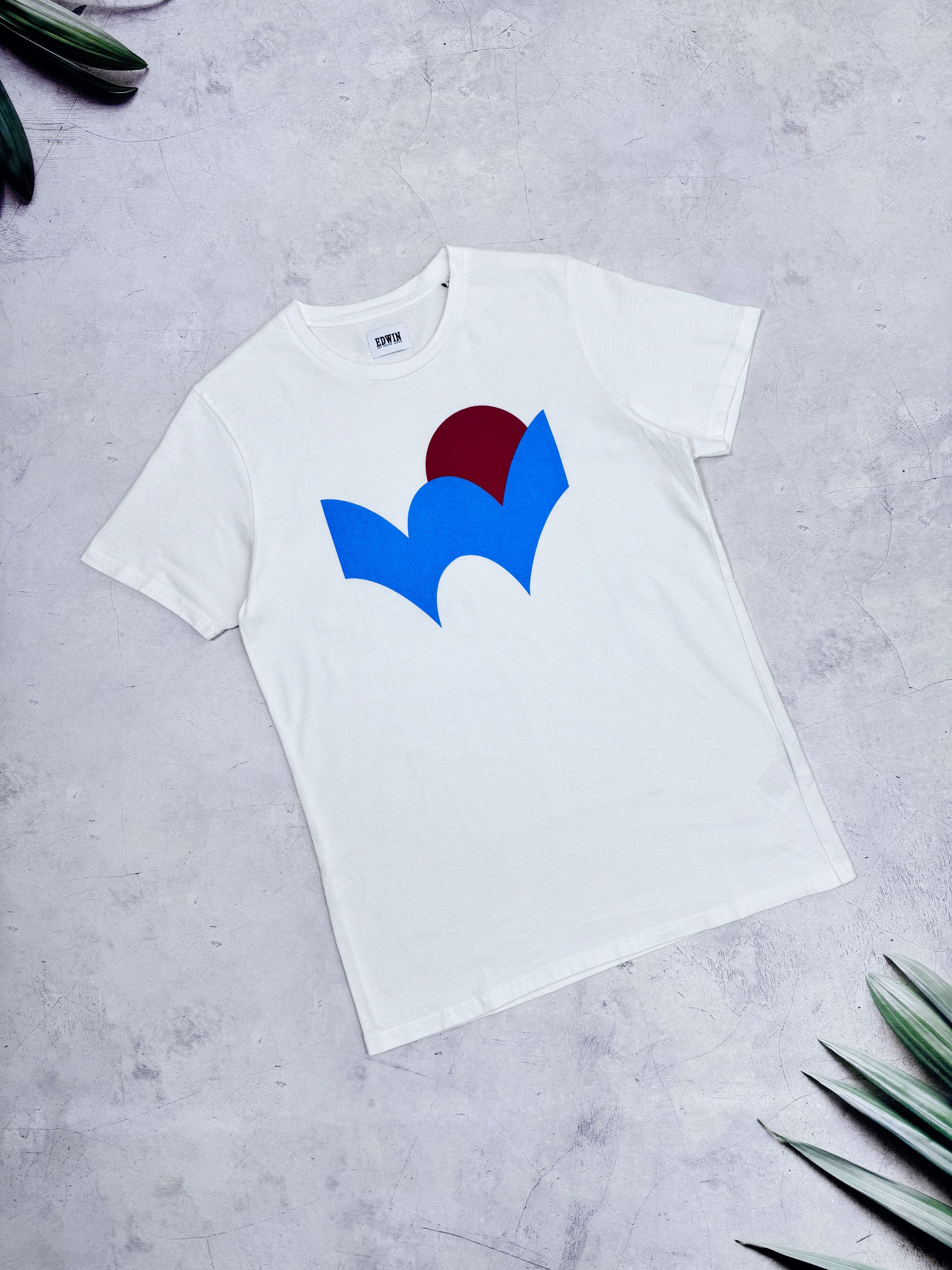 Edwin Edwin T-Shirt Japan Sunset Front Logo Traditional Size US S / EU 44-46 / 1 - 3 Thumbnail