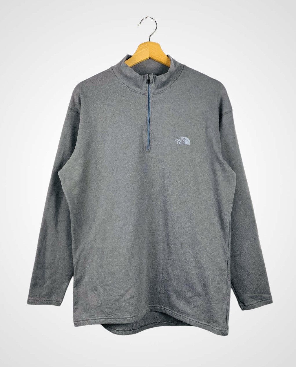 The North Face The North Face Grey Side Logo Half-zipper Sweatshirt Size US L / EU 52-54 / 3 - 1 Thumbnail