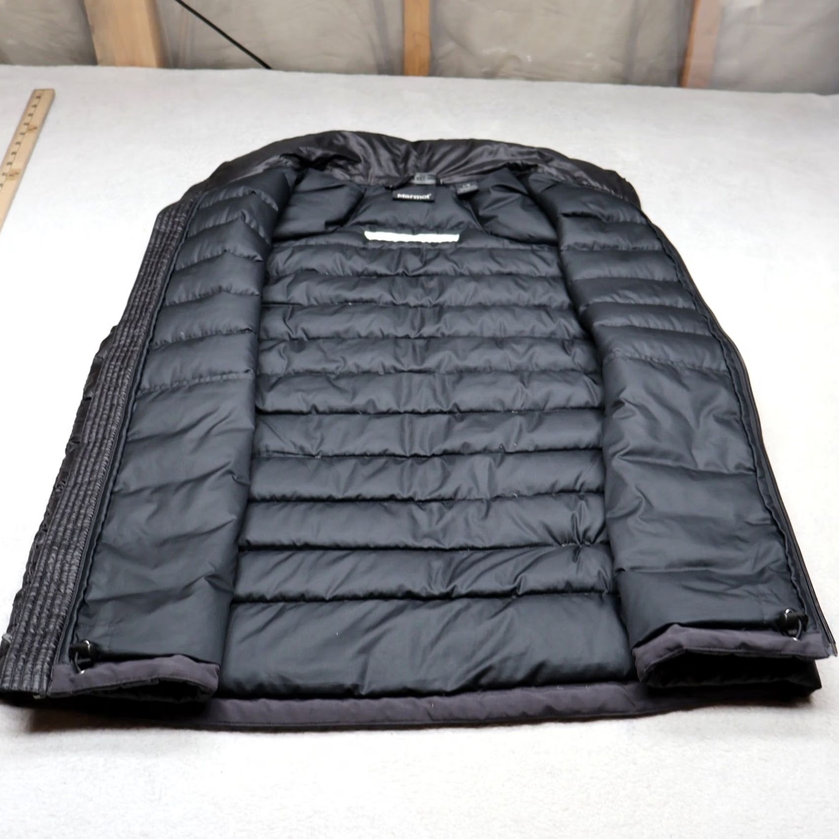 Marmot Marmot Vest Mens Large Black Down 700 Fill Full Zip Quilted Puffer Riverstand-Wind-Resistant Lightweight Size US L / EU 52-54 / 3 - 5 Thumbnail