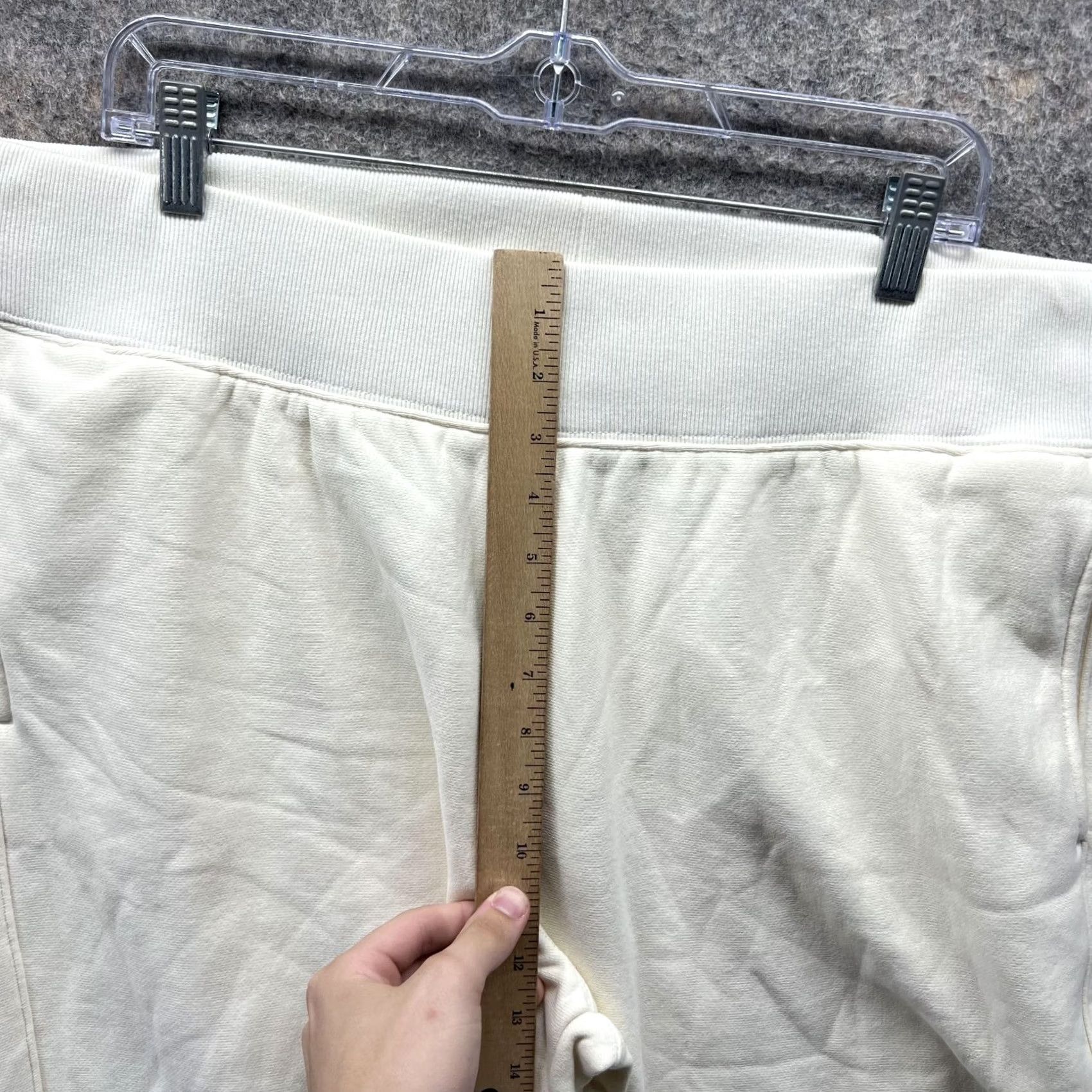 Champion VINTAGE Champion Sweatpants Women 2XL Beige Jogger Fleece Reverse Weave Embroidered Sitref Size 40" / US 18 - 4 Thumbnail