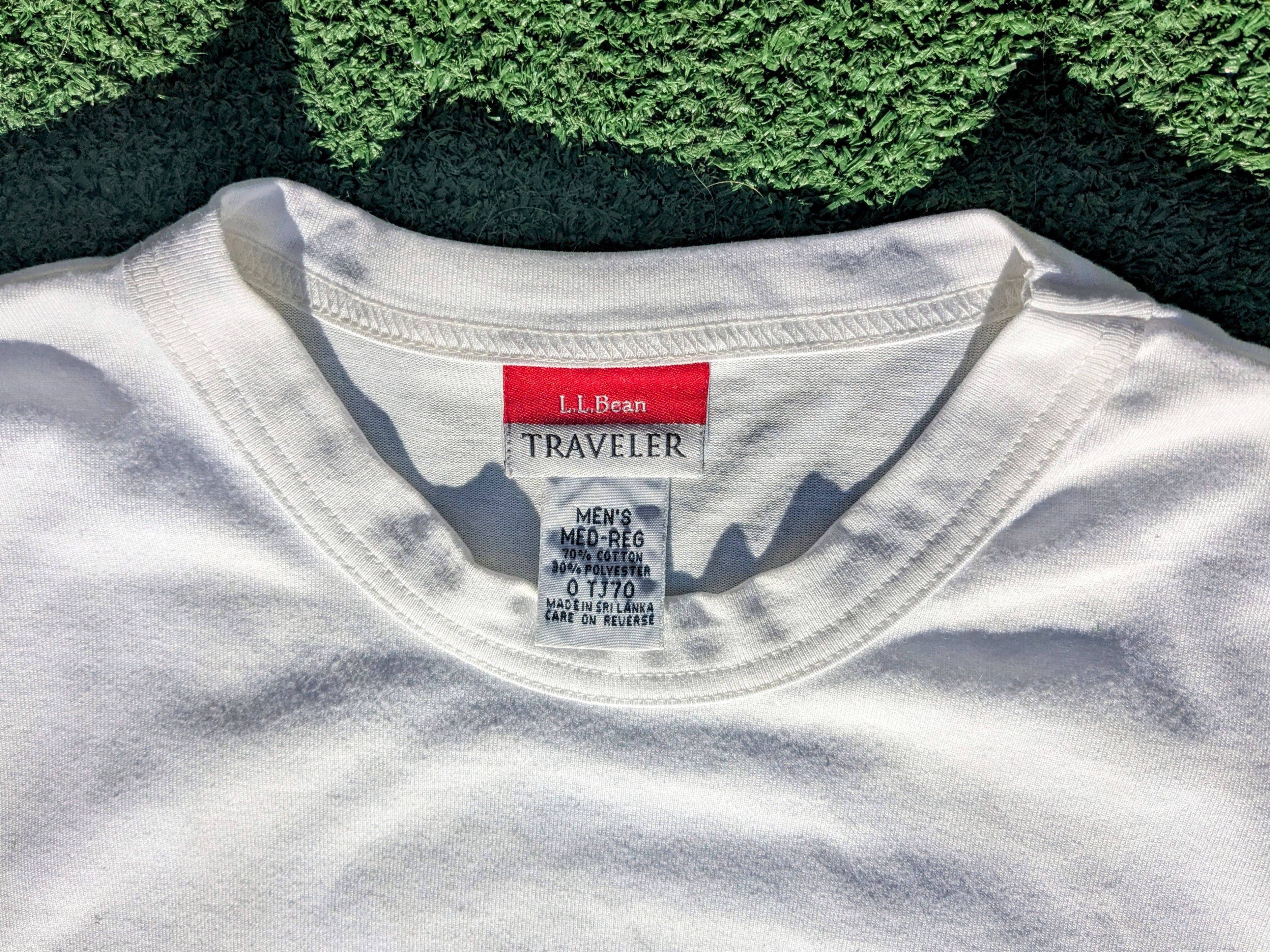 L.L. Bean Retro Classic L.L. Bean Traveller Cotton/Poly Pocket Shirt Size US M / EU 48-50 / 2 - 8 Thumbnail