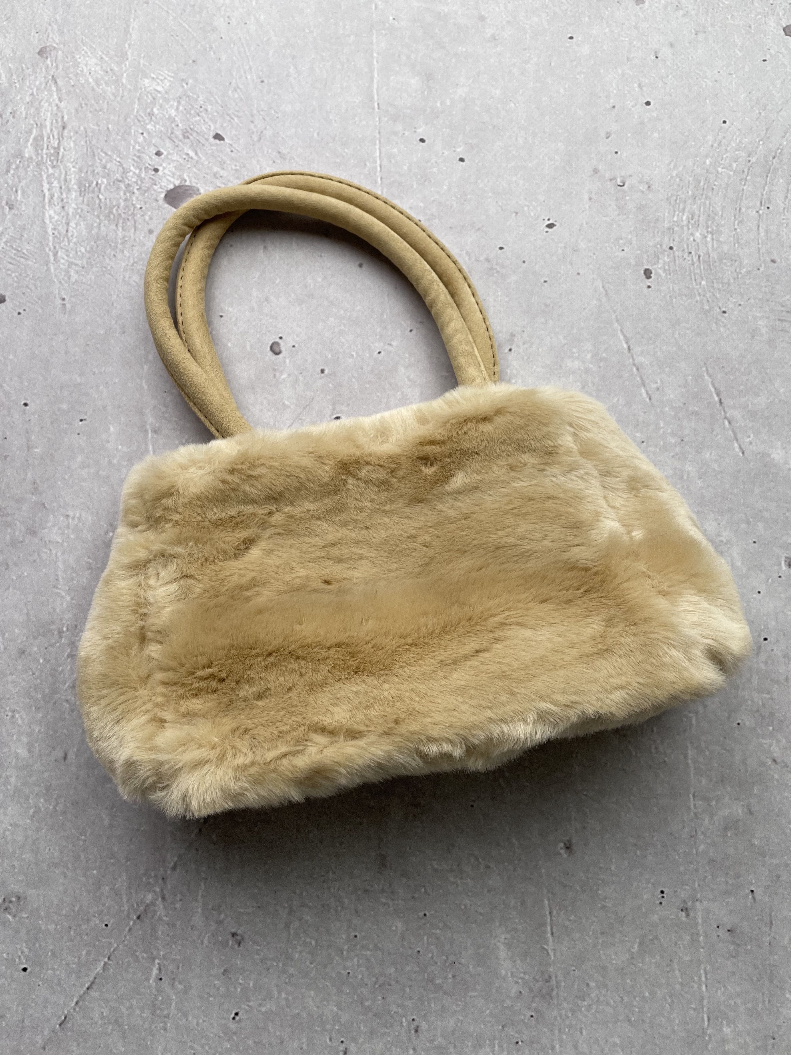 Japanese Brand × Vintage Vintage Amazing Faux Fur Handbags Size ONE SIZE - 1 Thumbnail
