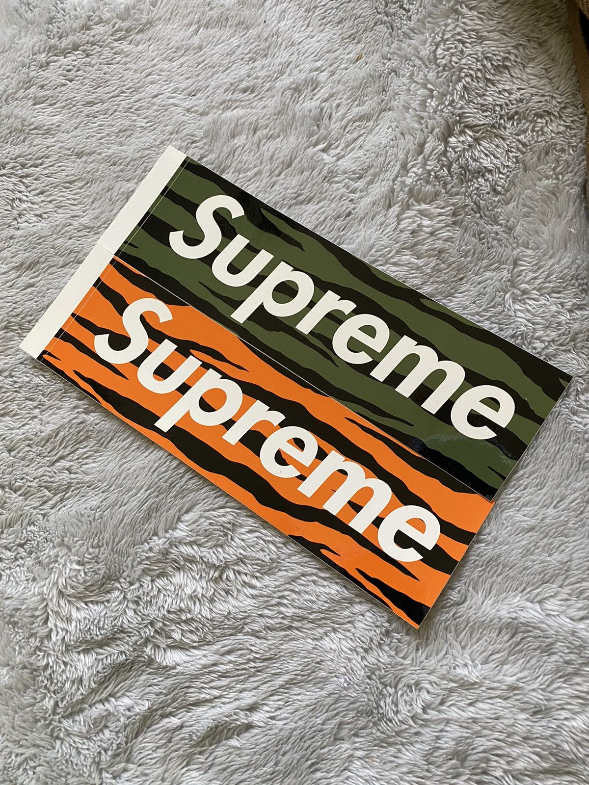 Supreme Supreme box logo zebra sticker set of 2 authentic Size ONE SIZE - 7 Thumbnail