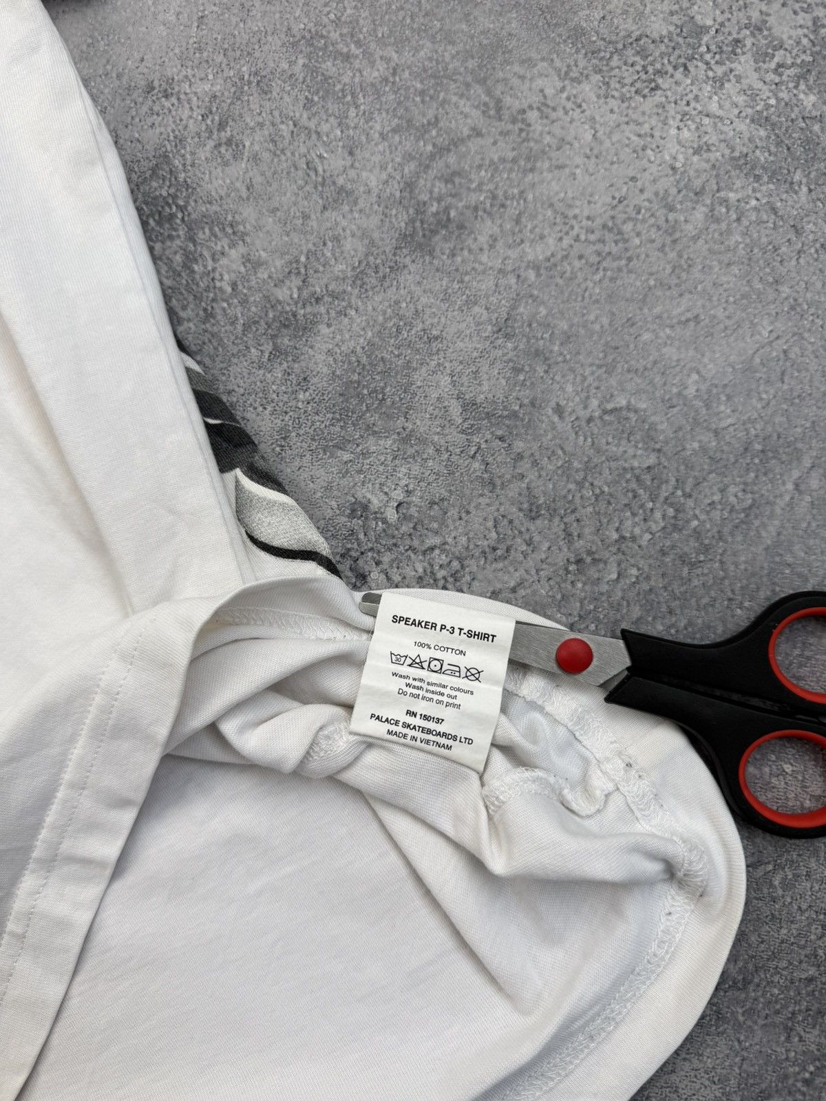 Palace Palace Speaker P-3 Big Logo T-Shirt Skateboards White Tee Size US M / EU 48-50 / 2 - 10 Thumbnail