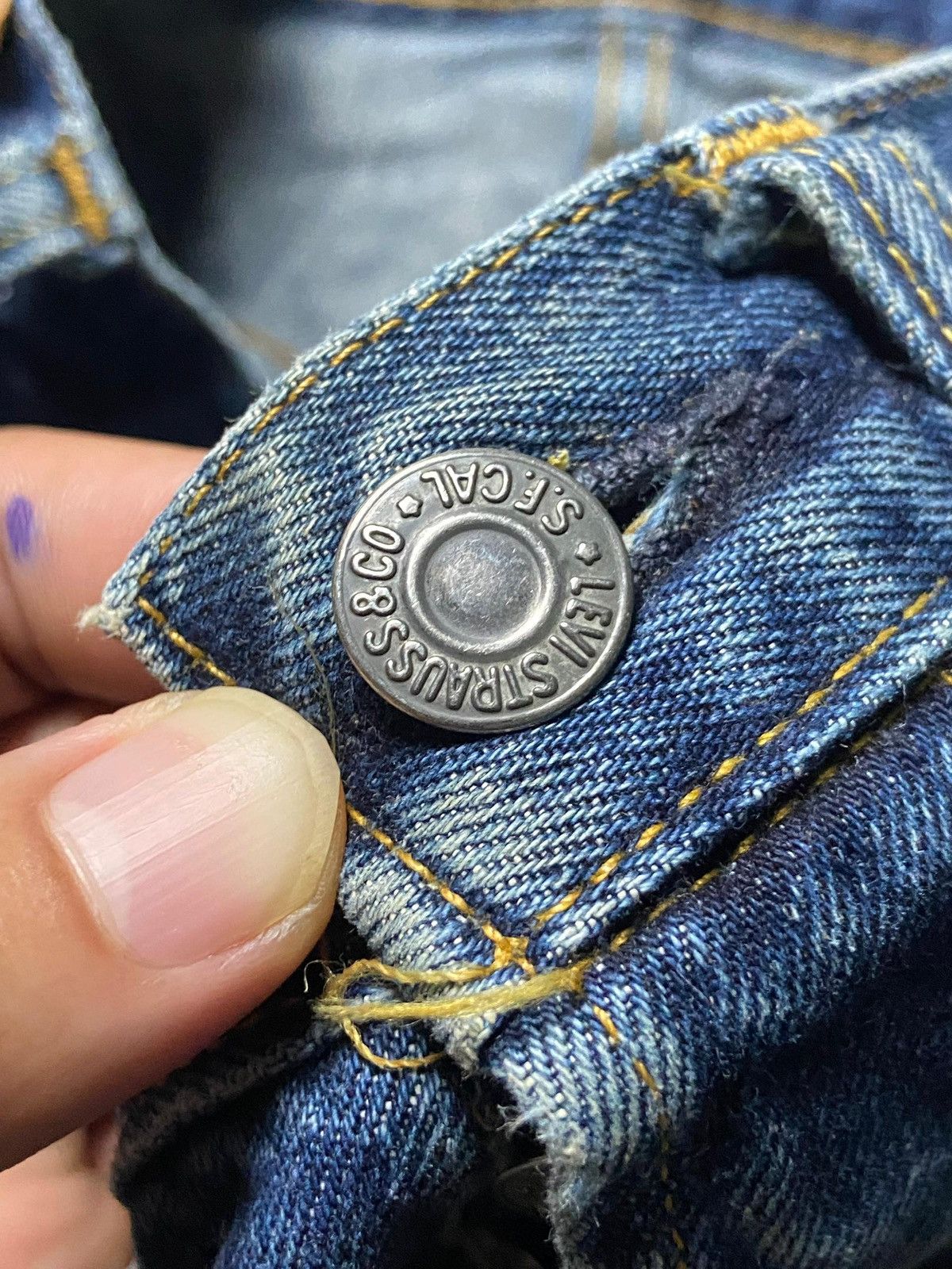 Levi's Levi’s Strauss Co. 501 Distressed Ripped Jeans (162) Size US 31 - 6 Thumbnail