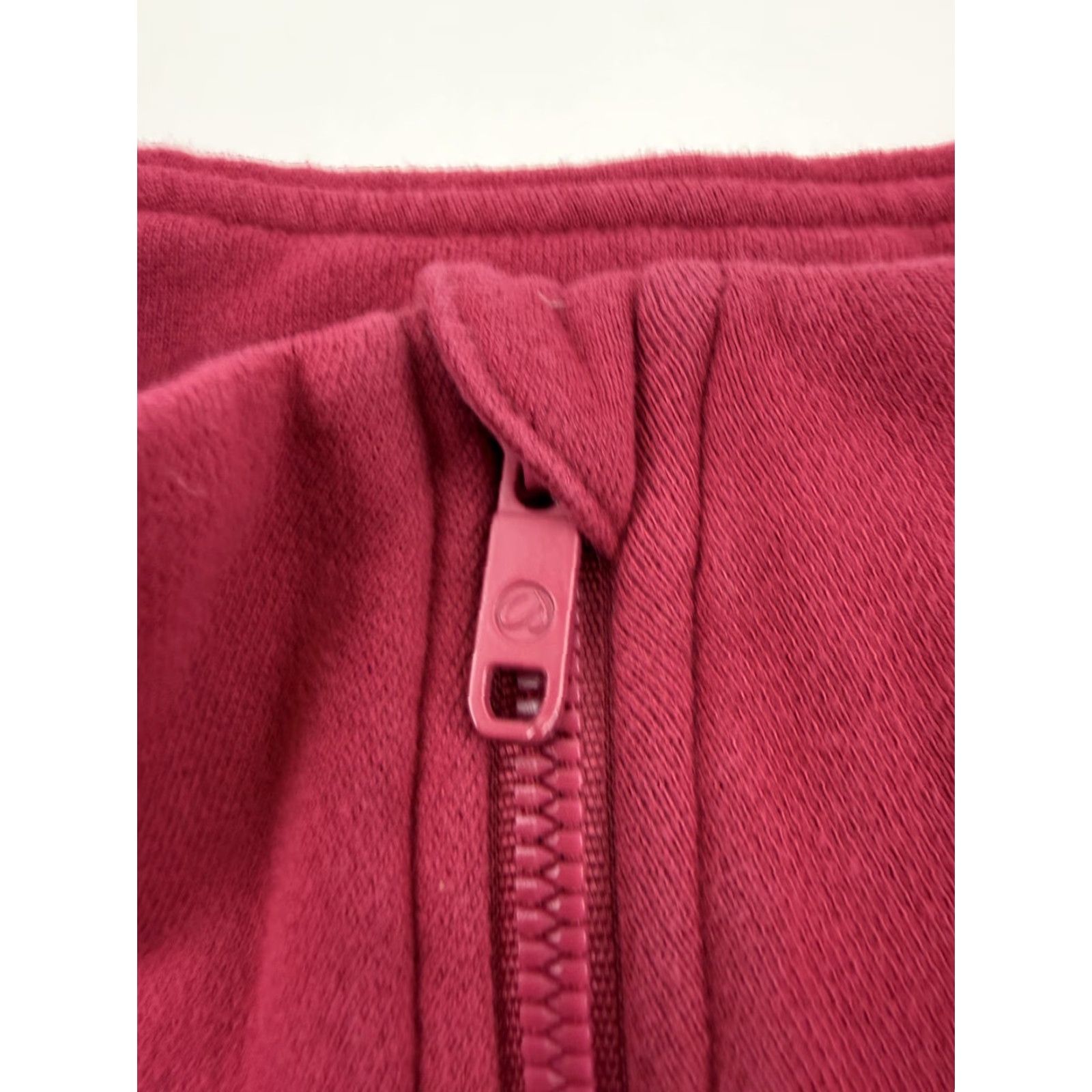 Vintage CRZ YOGA Sweatshirt Womens S Red Fleece 1/2 Zip Mock Neck Cropped Pullover Size S / US 4 / IT 40 - 4 Thumbnail