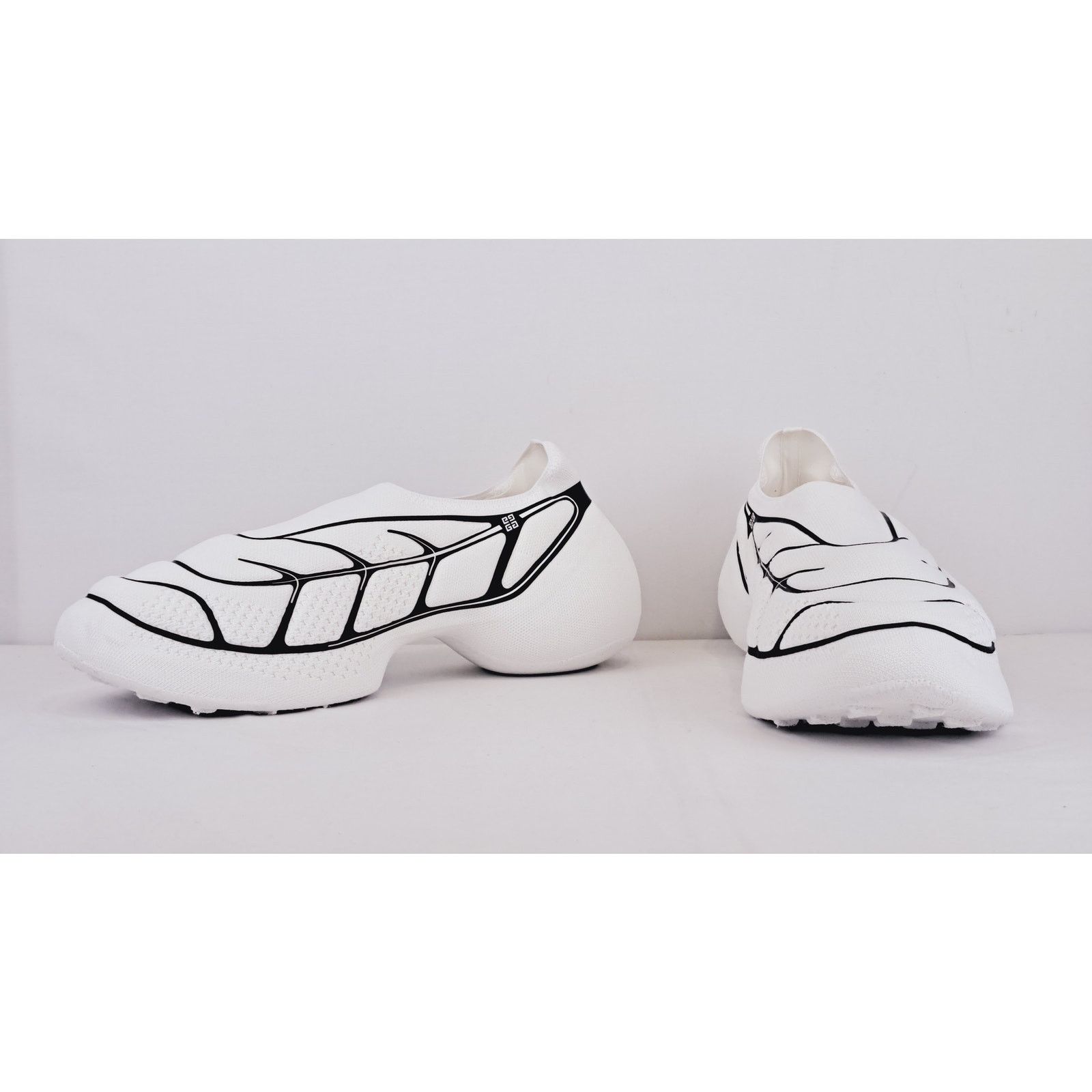Givenchy o1rshd1 TK-360 Plus Sneakers in Black/White Size US 14 / EU 47 - 7 Thumbnail