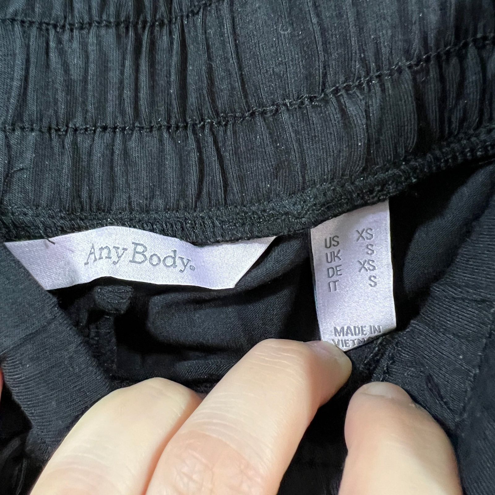Other AnyBody Cozy Knit Cropped Cargo Jogger Jet Black, X-Small Size 26" / US 2 / IT 38 - 3 Thumbnail