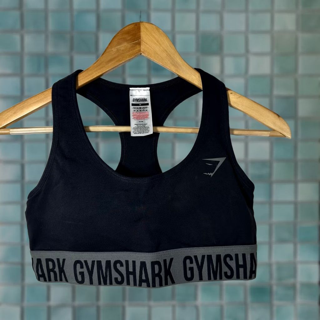 Gymshark Gymshark Fit Sports Bra Womens Medium Black Grey Racerback Logo Band Size ONE SIZE - 1 Thumbnail