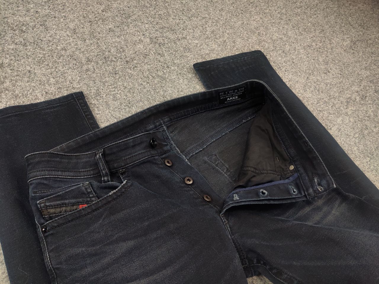 Diesel Diesel akee tapered Blue Faded denim Jeans Vintage Style Size US 32 / EU 48 - 11 Thumbnail