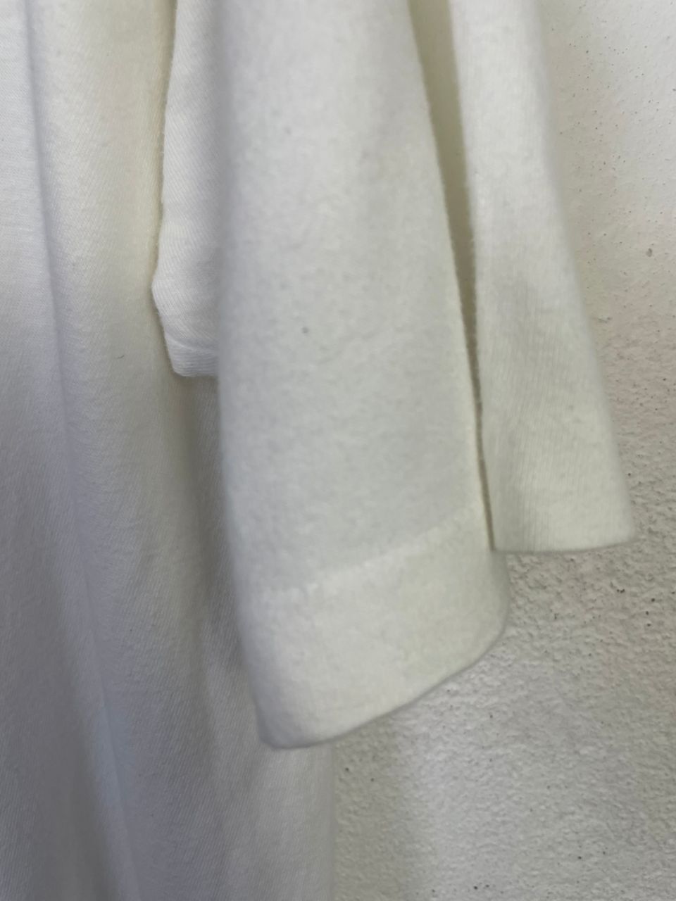 DKNY × Vintage Vintage DKNY Jeans Tshirt Size US XL / EU 56 / 4 - 4 Thumbnail