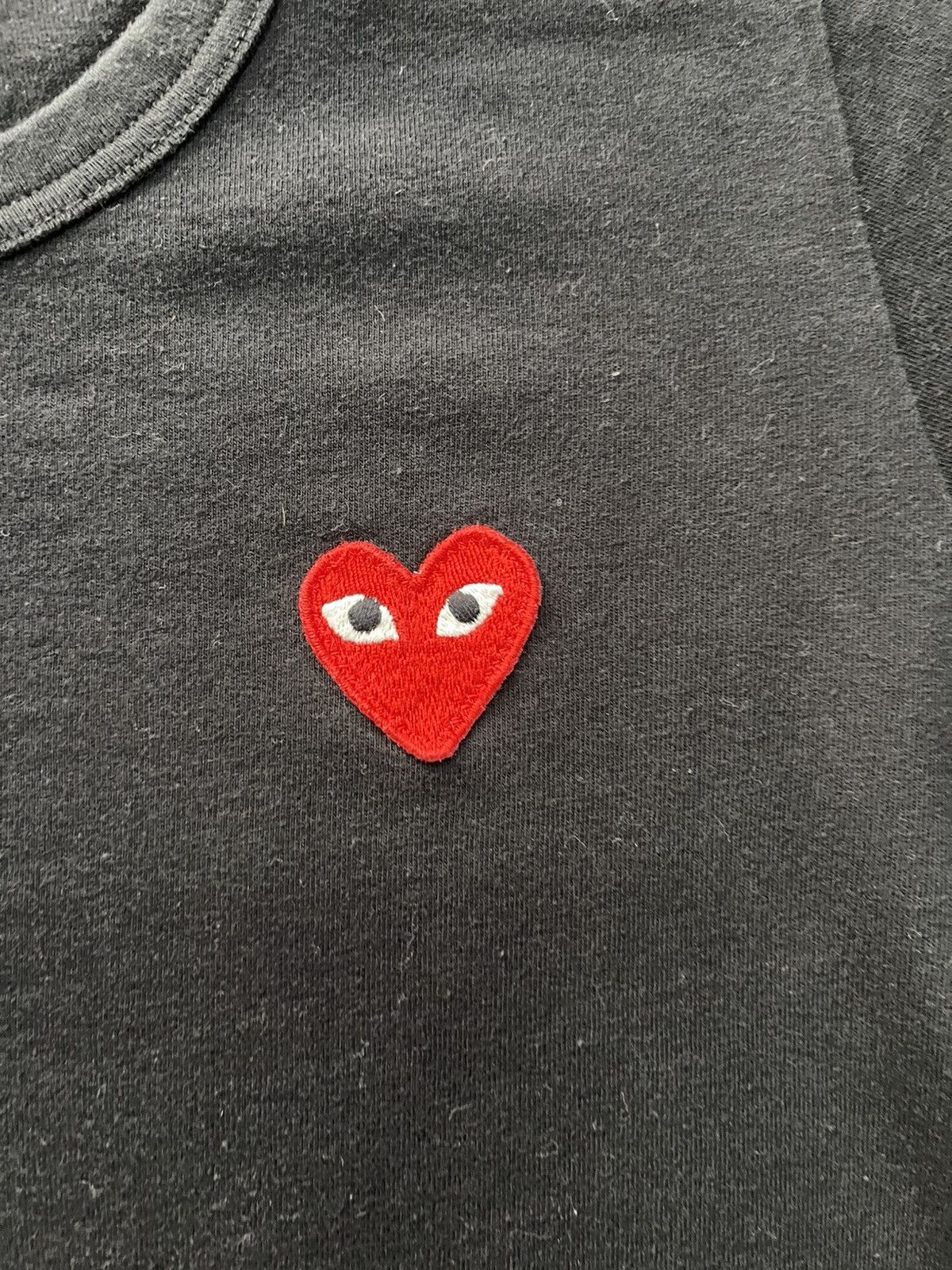 Comme des Garcons PLAY VINTAGE COMME DES GARCONS PLAY HEART VERY RARE Size US M / EU 48-50 / 2 - 6 Thumbnail