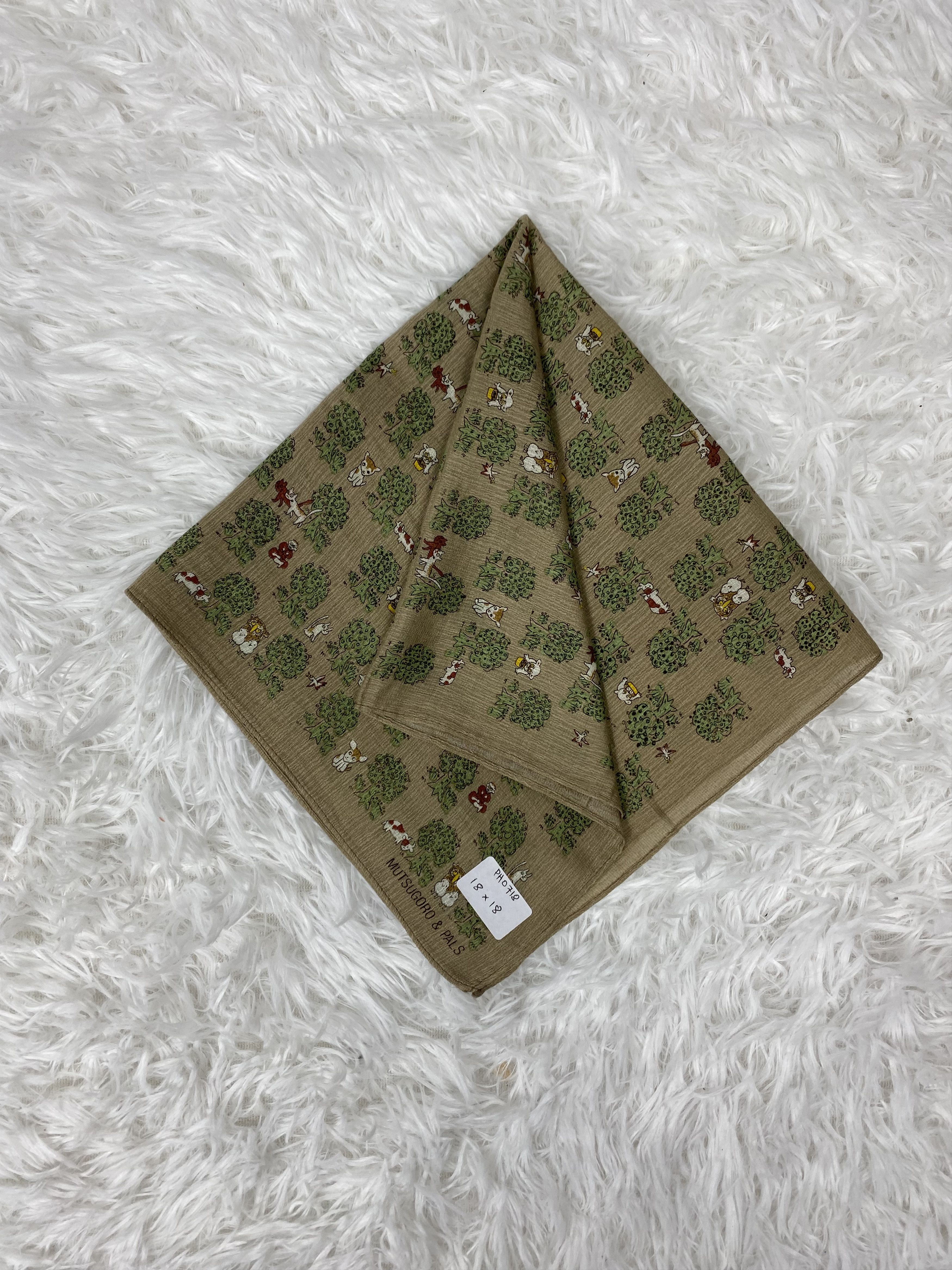 Vintage Vintage Mutsugoro & Pals Handkerchief Neckerchief PH0718 Size ONE SIZE - 1 Thumbnail