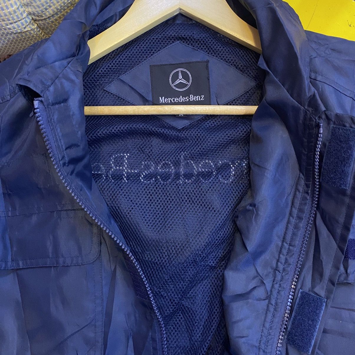 Mercedes-Benz Mercedes Benz Light Jacket Embroidery Size US M / EU 48-50 / 2 - 11 Thumbnail