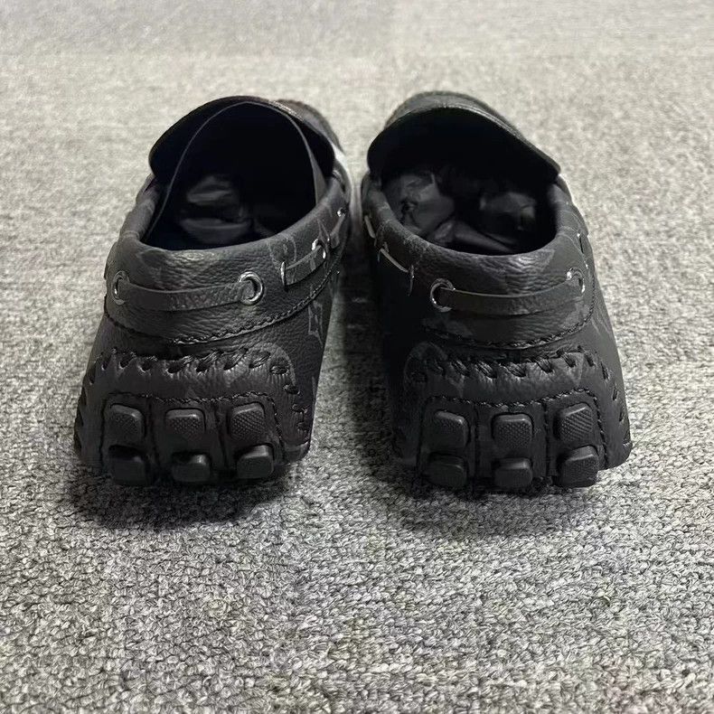 Louis Vuitton Louis Vuitton Black presbyopic logo low-top casual Doudou Size US 7.5 / EU 40-41 - 4 Thumbnail