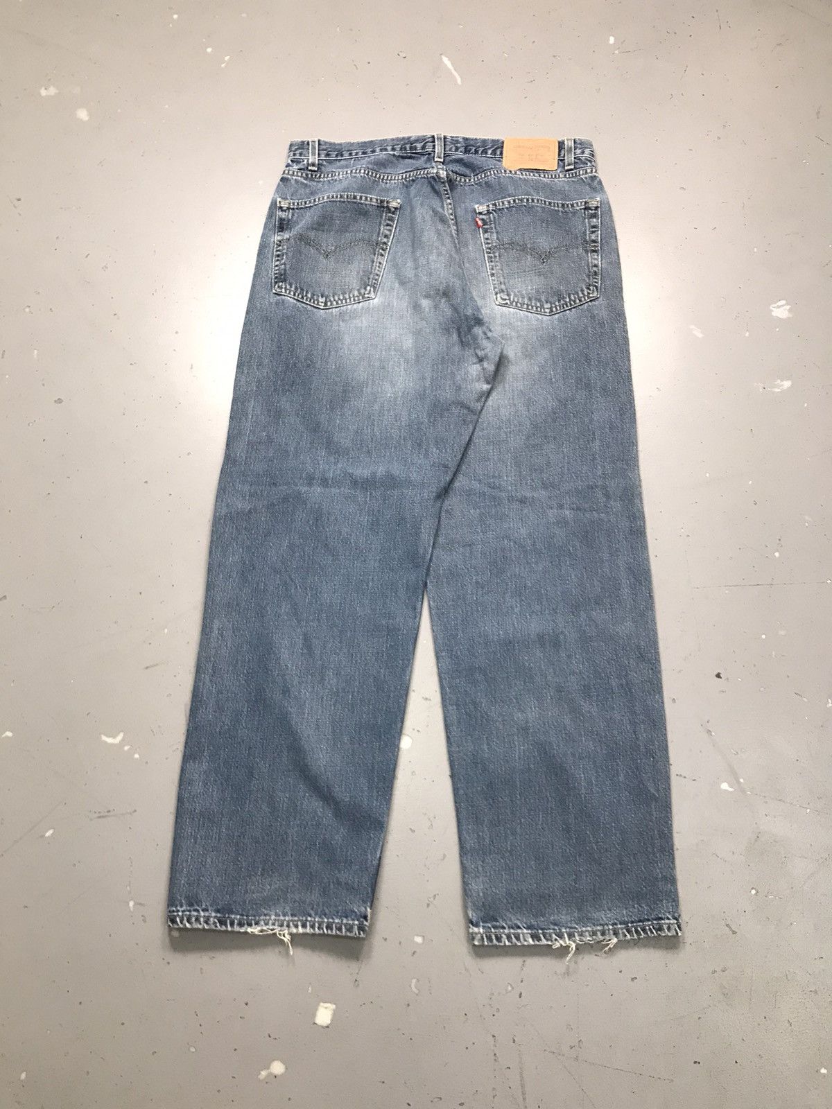 Levi's Vintage Levi’s 569 loose straight denim Size US 38 / EU 54 - 2 Thumbnail
