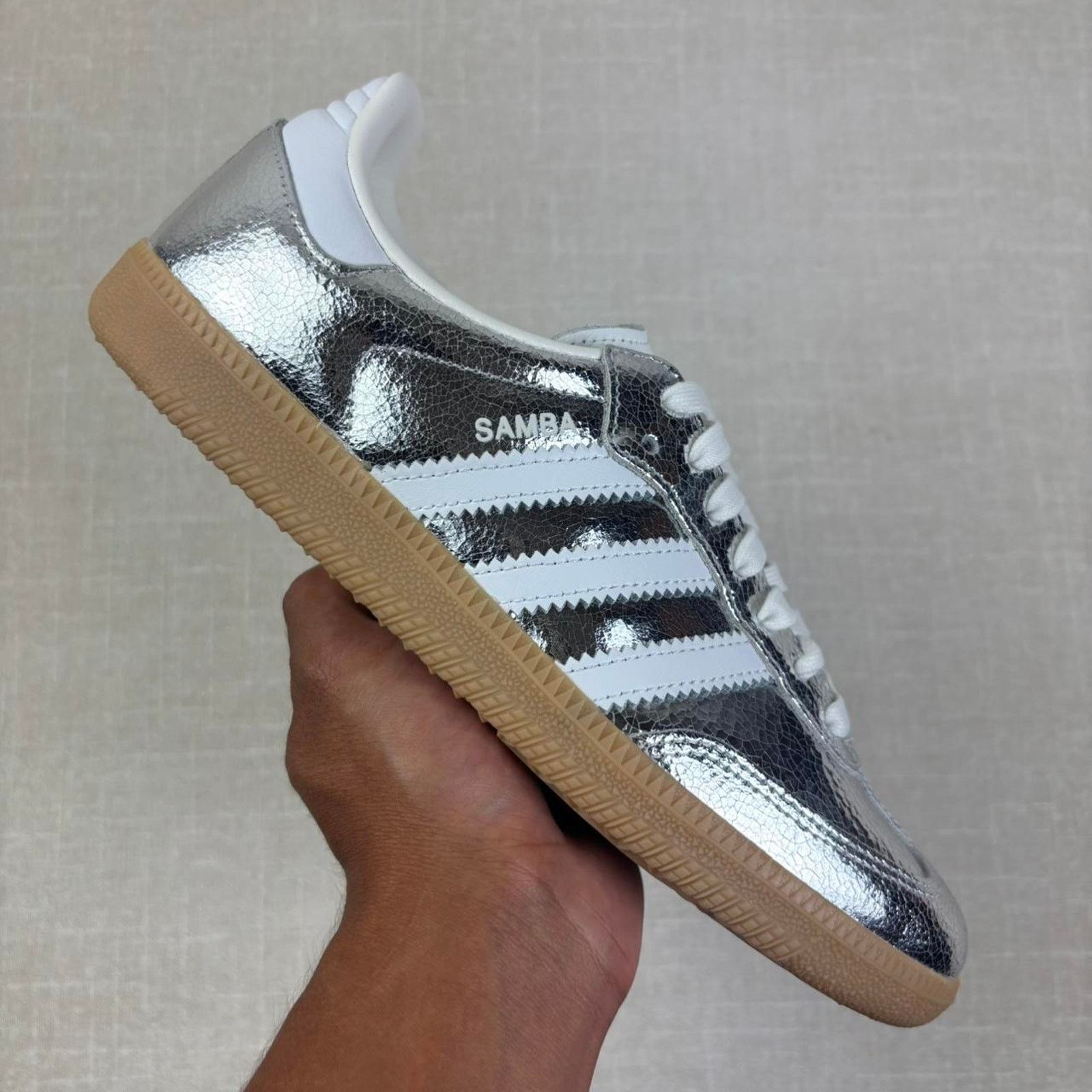 Adidas 🛸 adidas Samba OG "Silver Metallic" 6W Size US 6 / IT 36 - 1 Thumbnail