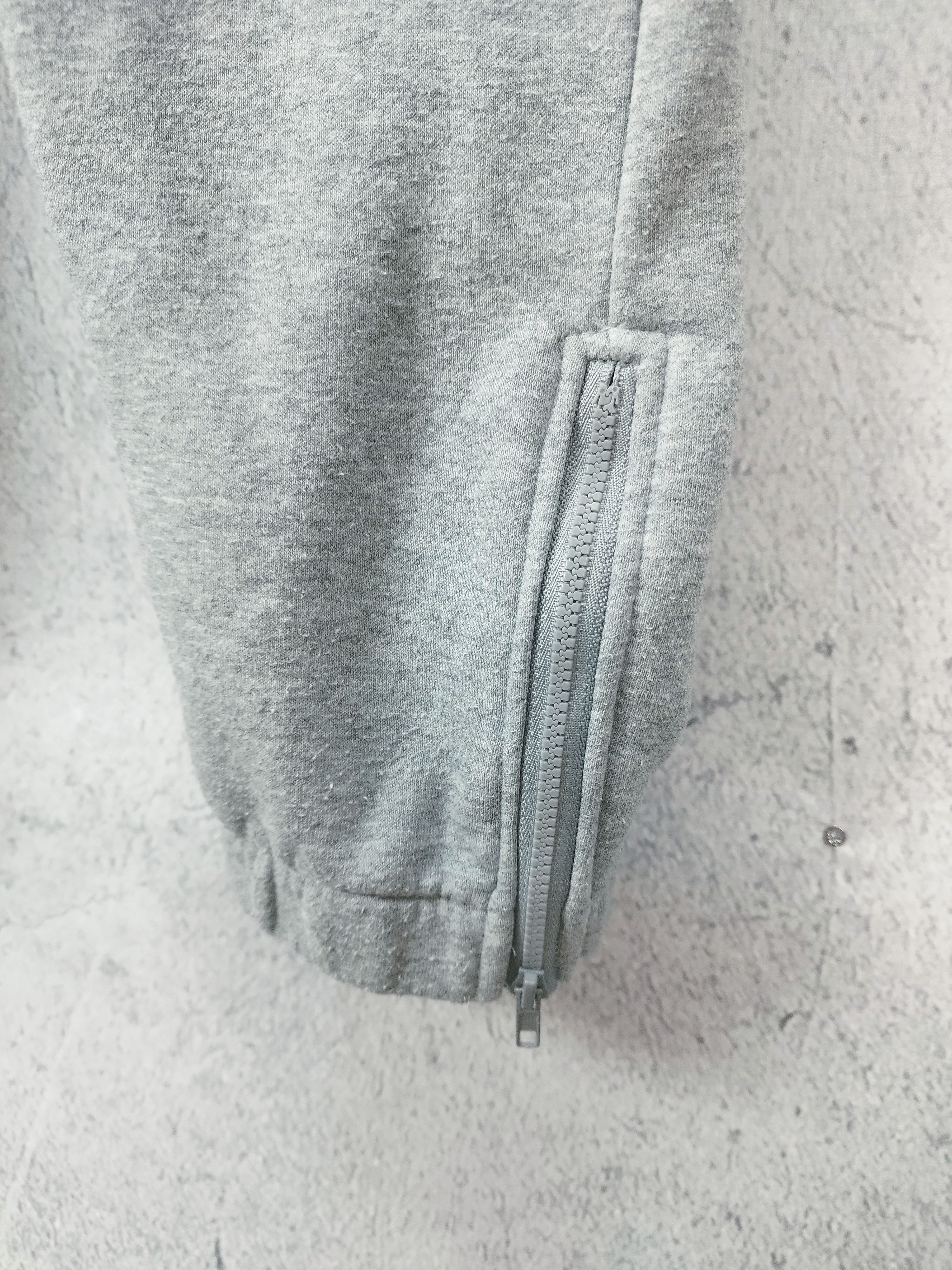 Trapstar London Trapstar Its a secret grey sweatpants track pants Size 34" / US 12 / IT 48 - 7 Thumbnail