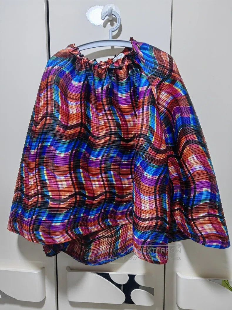 Issey Miyake Issey Miyake Rainbow Spring Asymmetrical Hem Top Size L / US 10 / IT 46 - 2 Thumbnail