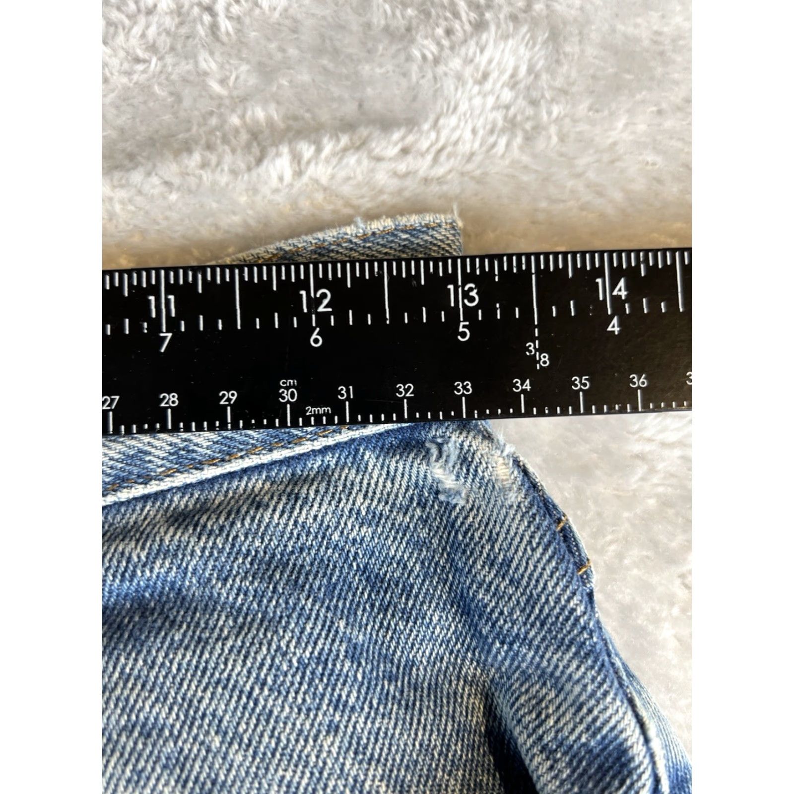Lee VINTAGE Lee Jeans Womens Regular Size 14 14? 32 in Inseam Blue Denim Distressed Comfort Straight Read Size 28" / US 6 / IT 42 - 5 Thumbnail