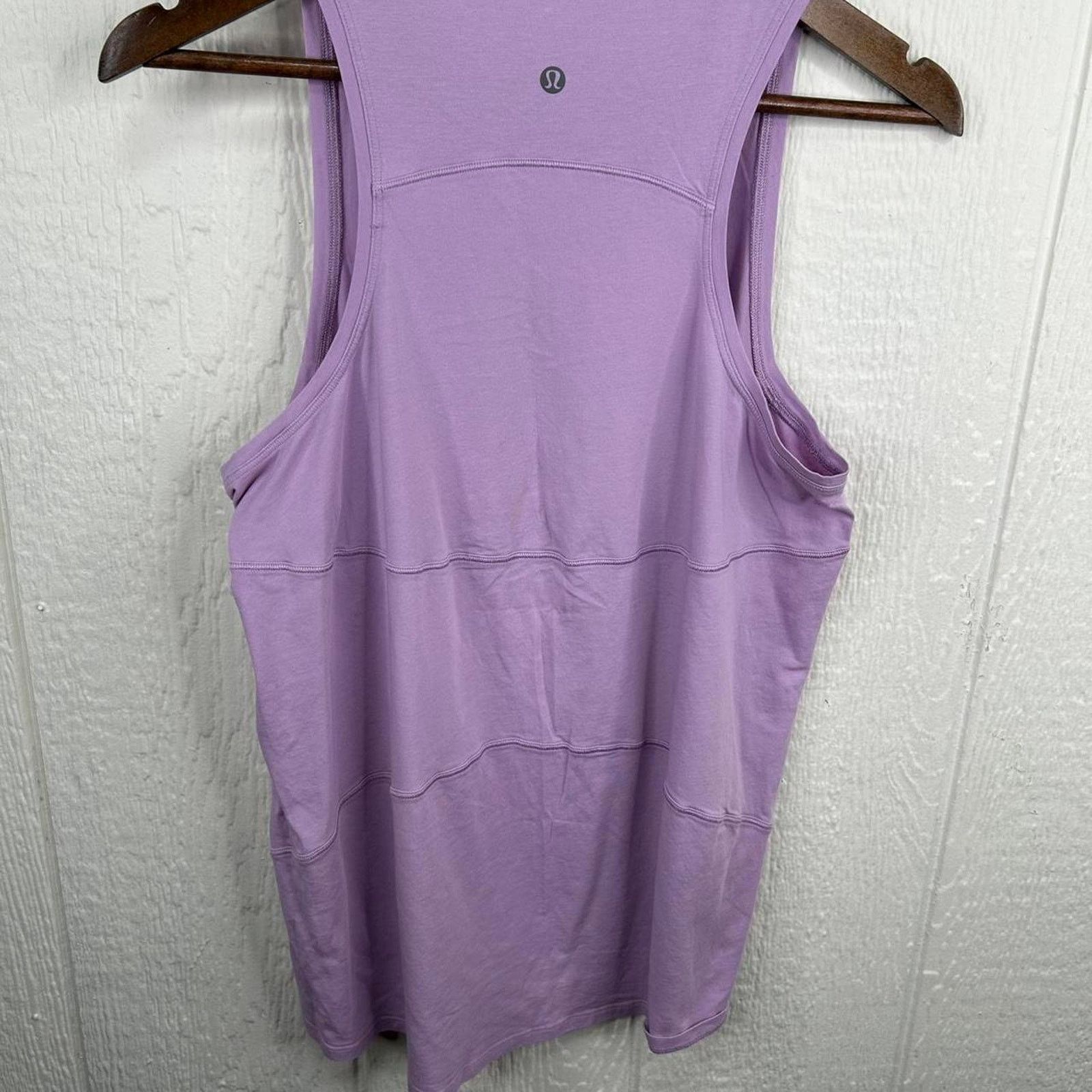 Lululemon Modern Lululemon Light Purple Workout Athletic Tank Size 8 Size M / US 6-8 / IT 42-44 - 3 Thumbnail