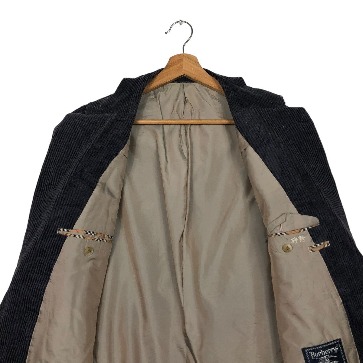 Burberry 🔥VINTAGE CORDUROY CHORE JACKET BURBERRYS NOVA CHECK POCKET Size US M / EU 48-50 / 2 - 16 Thumbnail