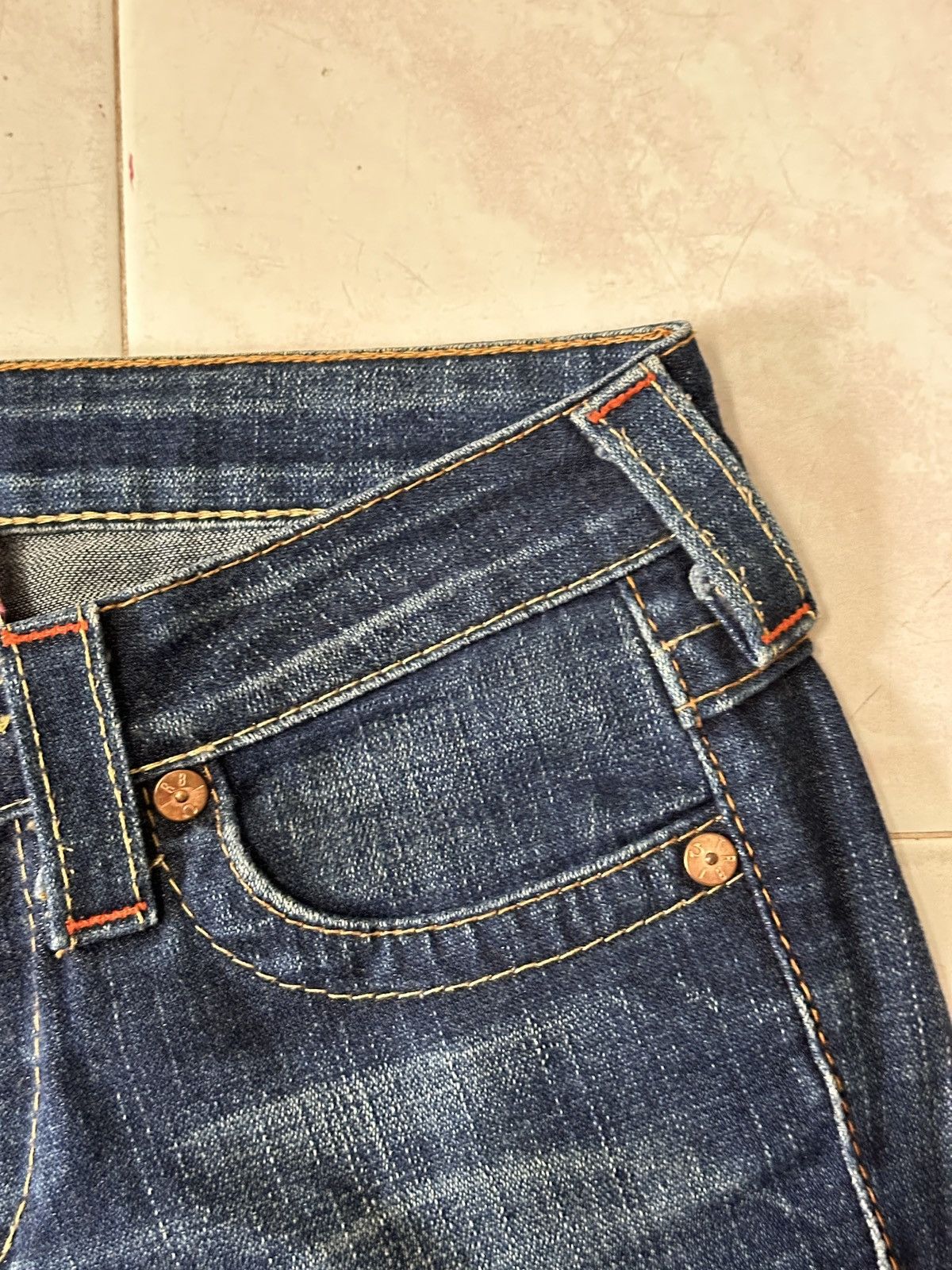 True Religion Y2K Essential True Religion JOEY Flare Jeans Size US 26 / EU 42 - 7 Thumbnail