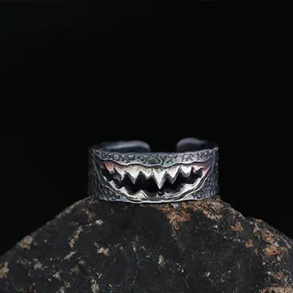 Vintage Retro Venom Finger Ring Size ONE SIZE - 2 Thumbnail