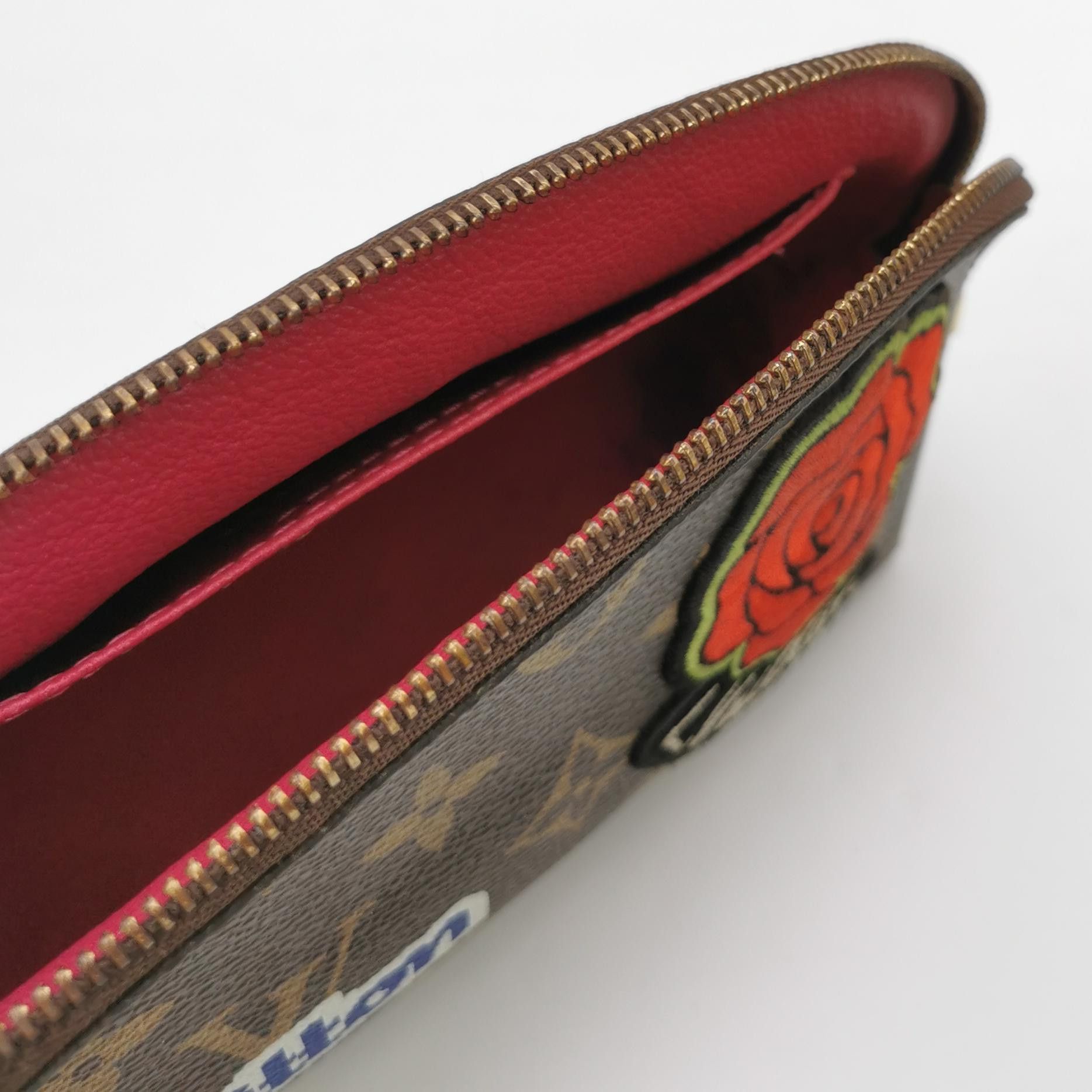 Louis Vuitton Louis Vuitton (LV) Small Vegetable Tanned Leather Old Flowe Size ONE SIZE - 3 Thumbnail