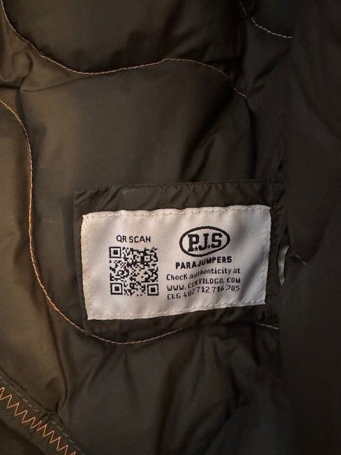 Parajumpers GOBI-HOODED BOMBER Size US XL / EU 56 / 4 - 9 Thumbnail