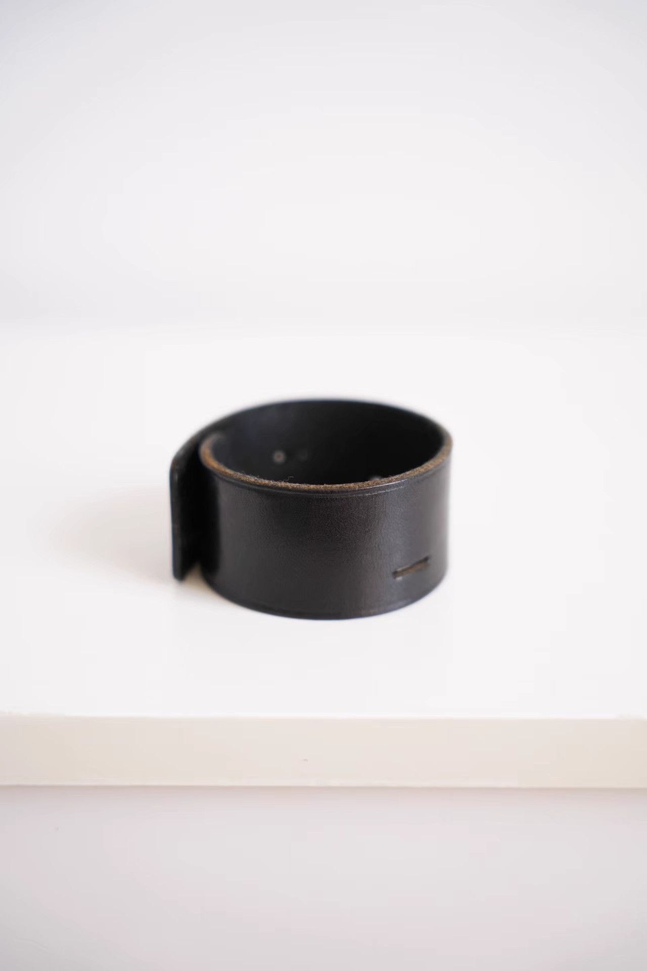 Yohji Yamamoto Yohji Yamamoto 08aw Slogan Leather Bracelet K4 Size ONE SIZE - 4 Thumbnail