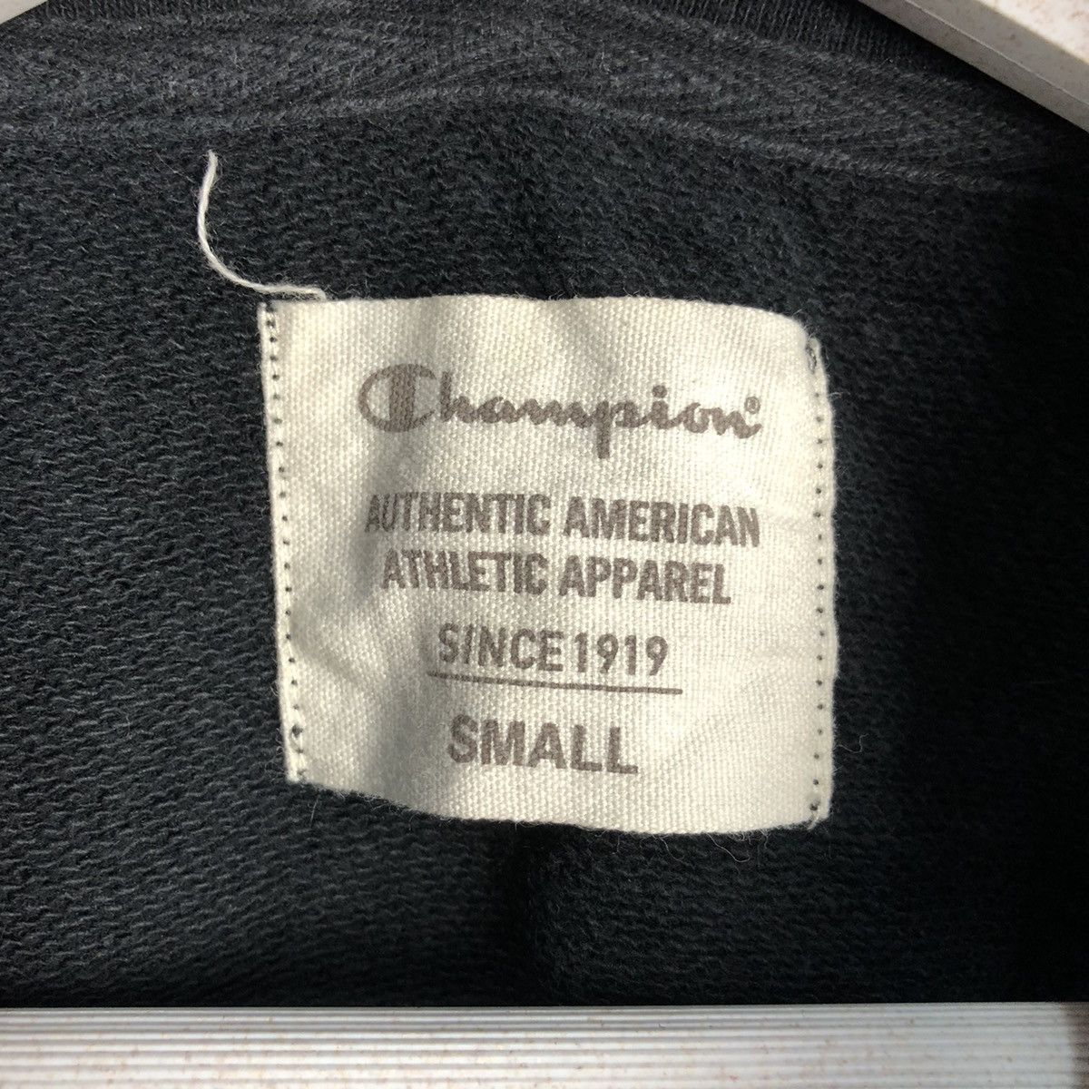 Champion Champion Black sweater Hoodie #A2481 Size US S / EU 44-46 / 1 - 11 Thumbnail
