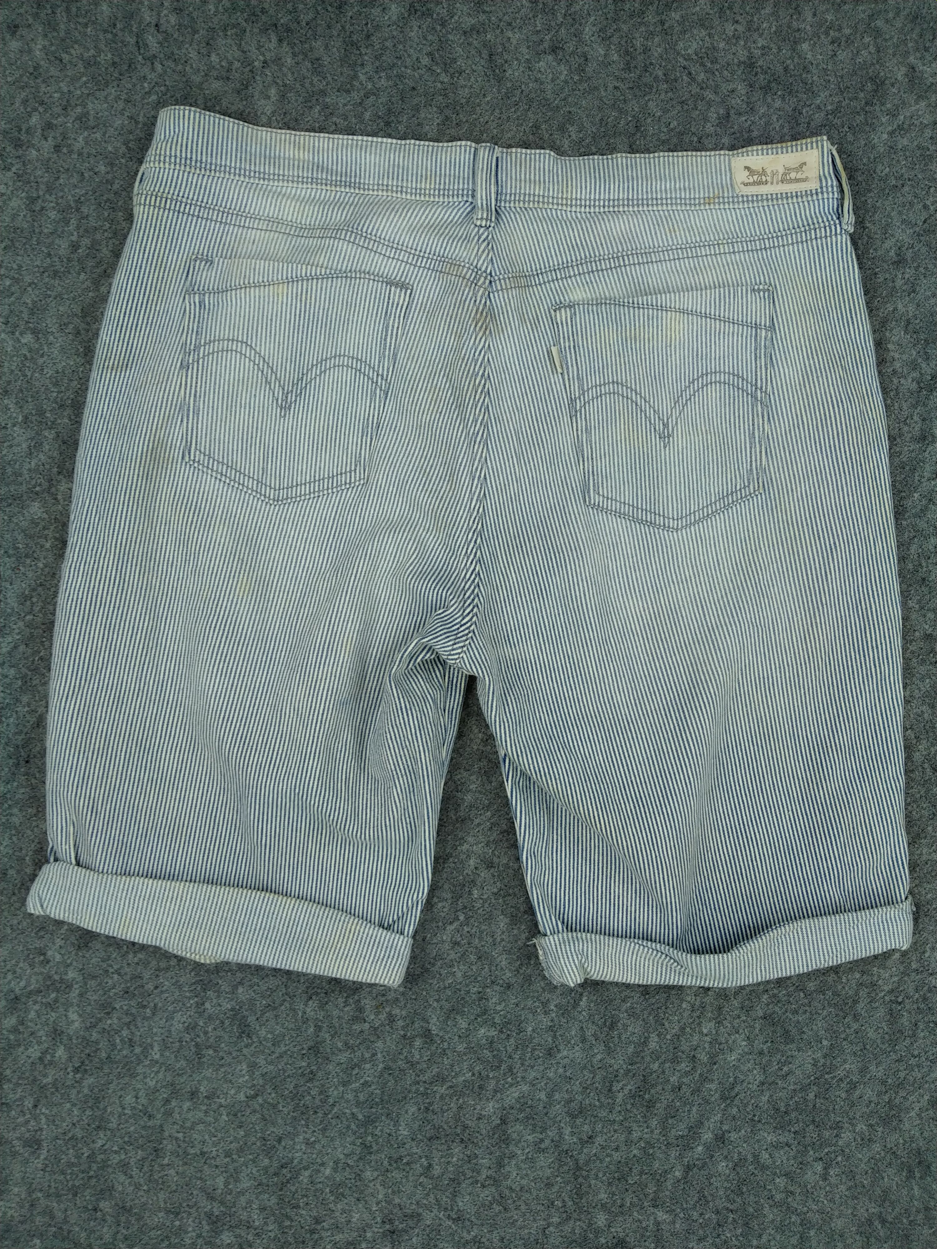 Levi's Distressed Levi's Stripes Denim 37 x 10.5 -JN071 Size US 37 - 2 Thumbnail