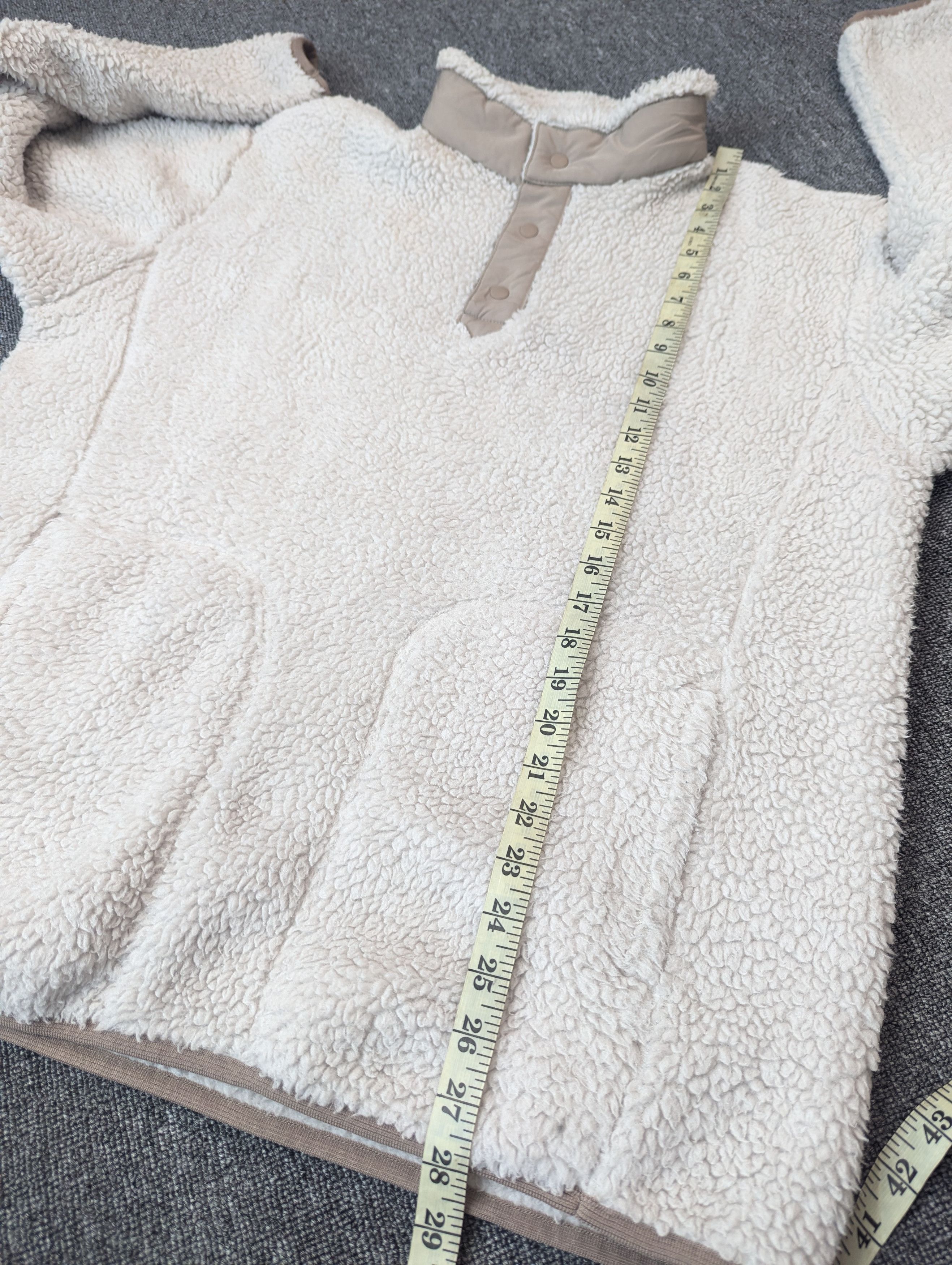 Japanese Brand × Uniqlo × White Mountaineering White Mountaineering X Uniqlo Sherpa Fleece Jacket Size US L / EU 52-54 / 3 - 13 Thumbnail