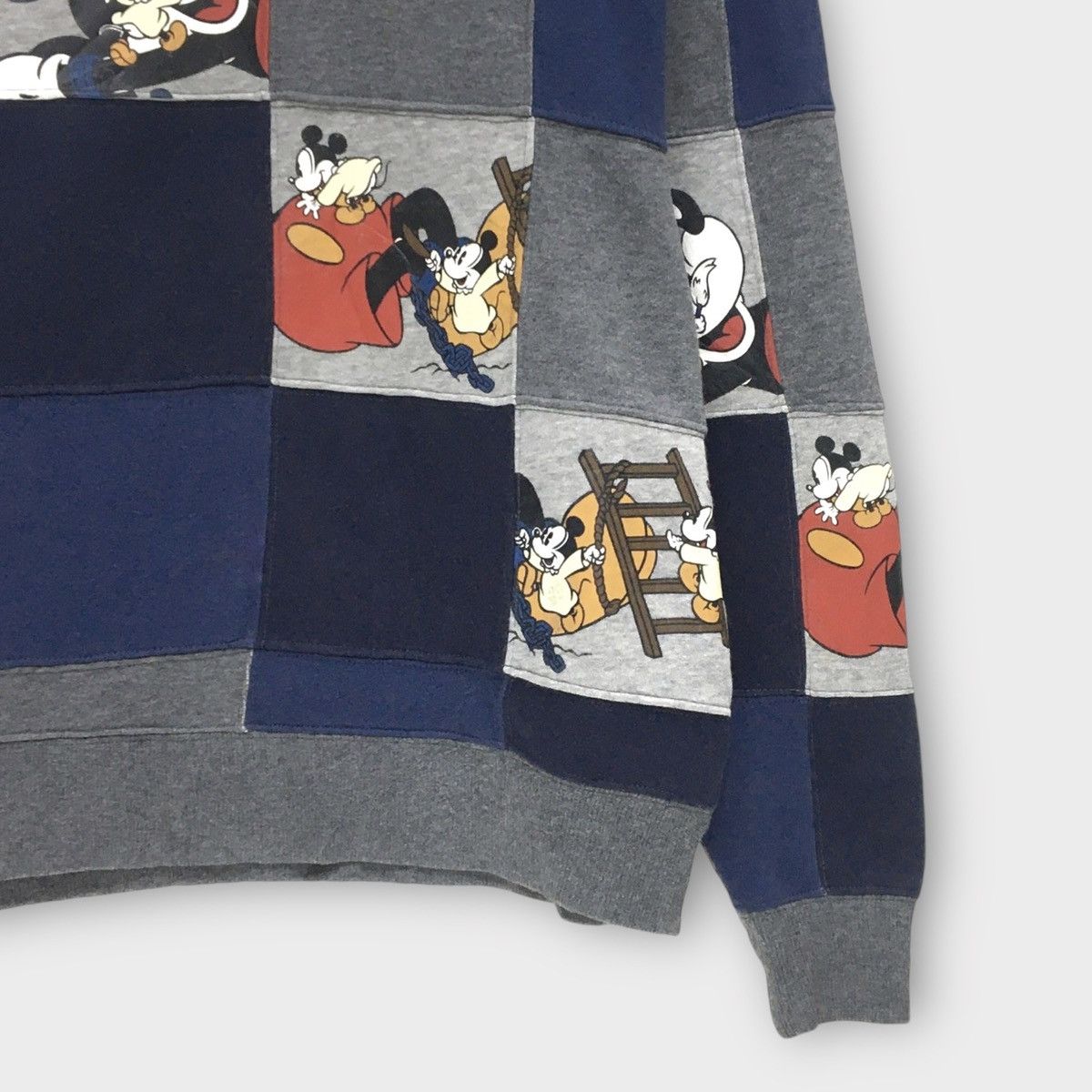 Cartoon Network × Disney × Mickey Unlimited Nice! Disney Mickey unlimited Patchwork Crewneck Size US S / EU 44-46 / 1 - 6 Thumbnail