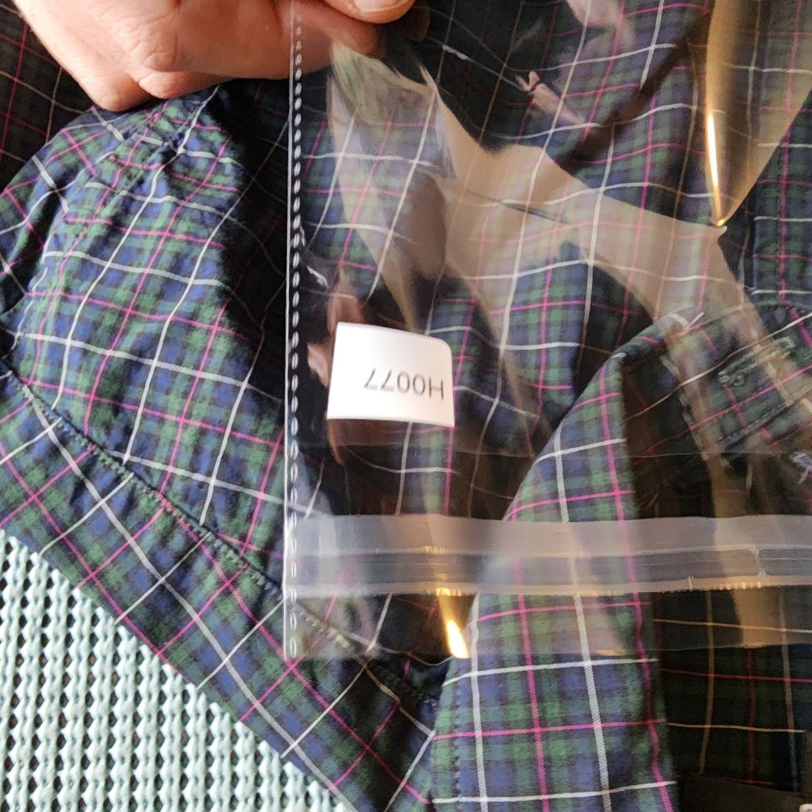 Uniqlo Uniqlo Men's Small Plaid Long Sleeve Shirt Size US S / EU 44-46 / 1 - 7 Thumbnail