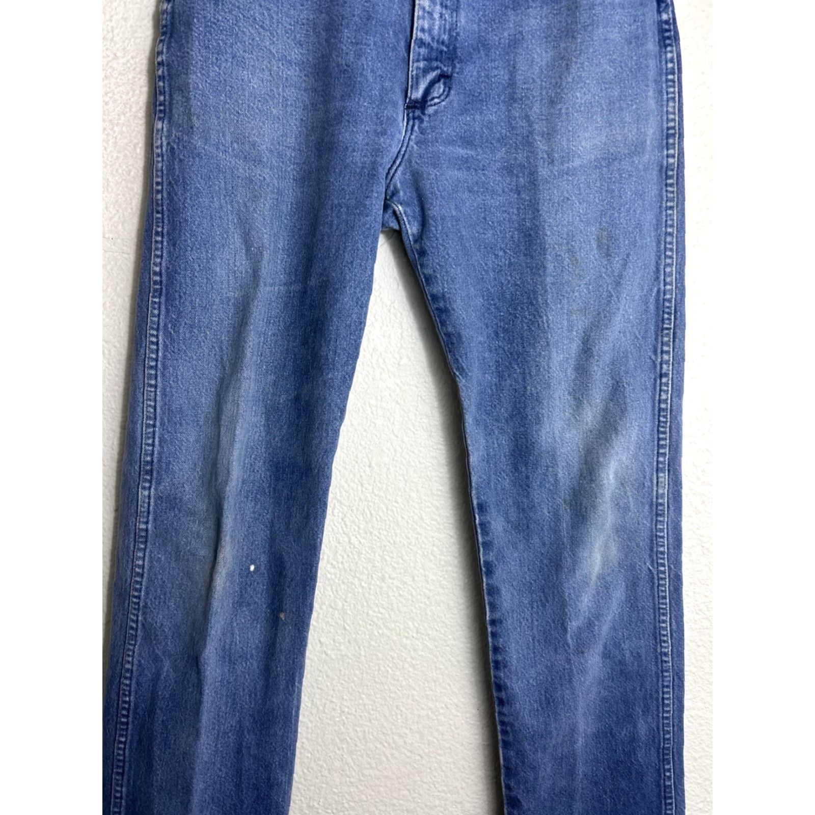 Wrangler VINTAGE Wrangler Jeans Light Wash Straight 32x34 USA Blue Mens Jeans Size US 32 / EU 48 - 3 Thumbnail