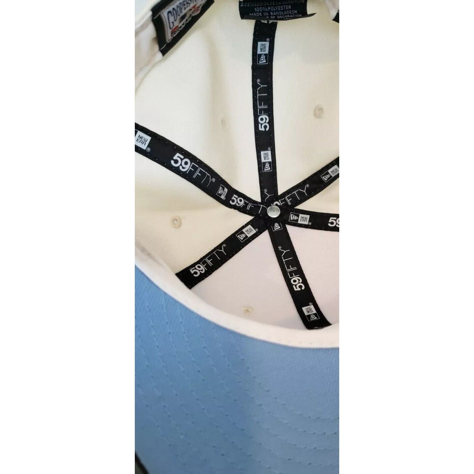 New Era New York Yankees Hat 1998 WS Black Ice Size 8 White New Era Size ONE SIZE - 7 Thumbnail